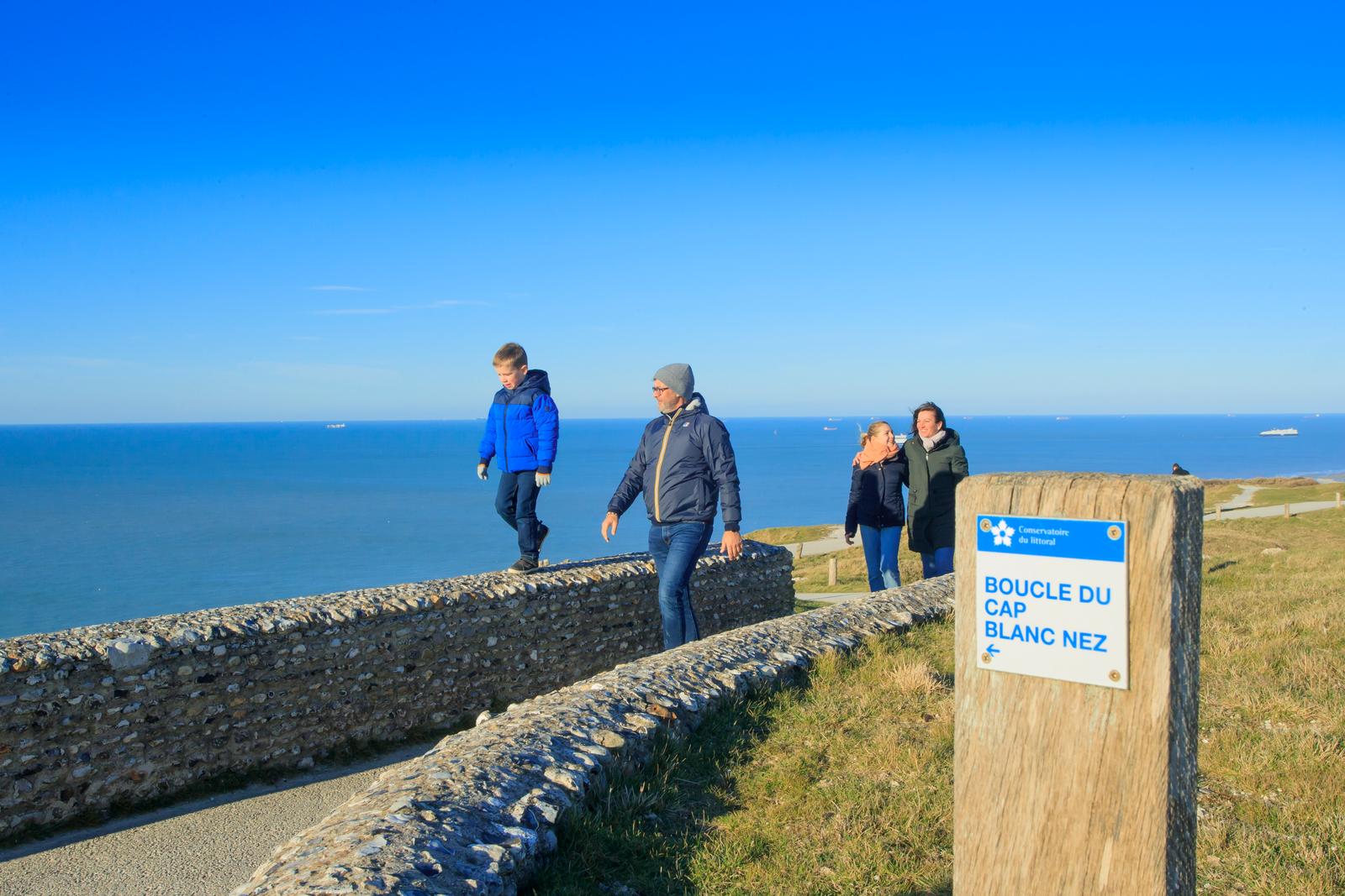 Famille au cap Blanc Nez 2