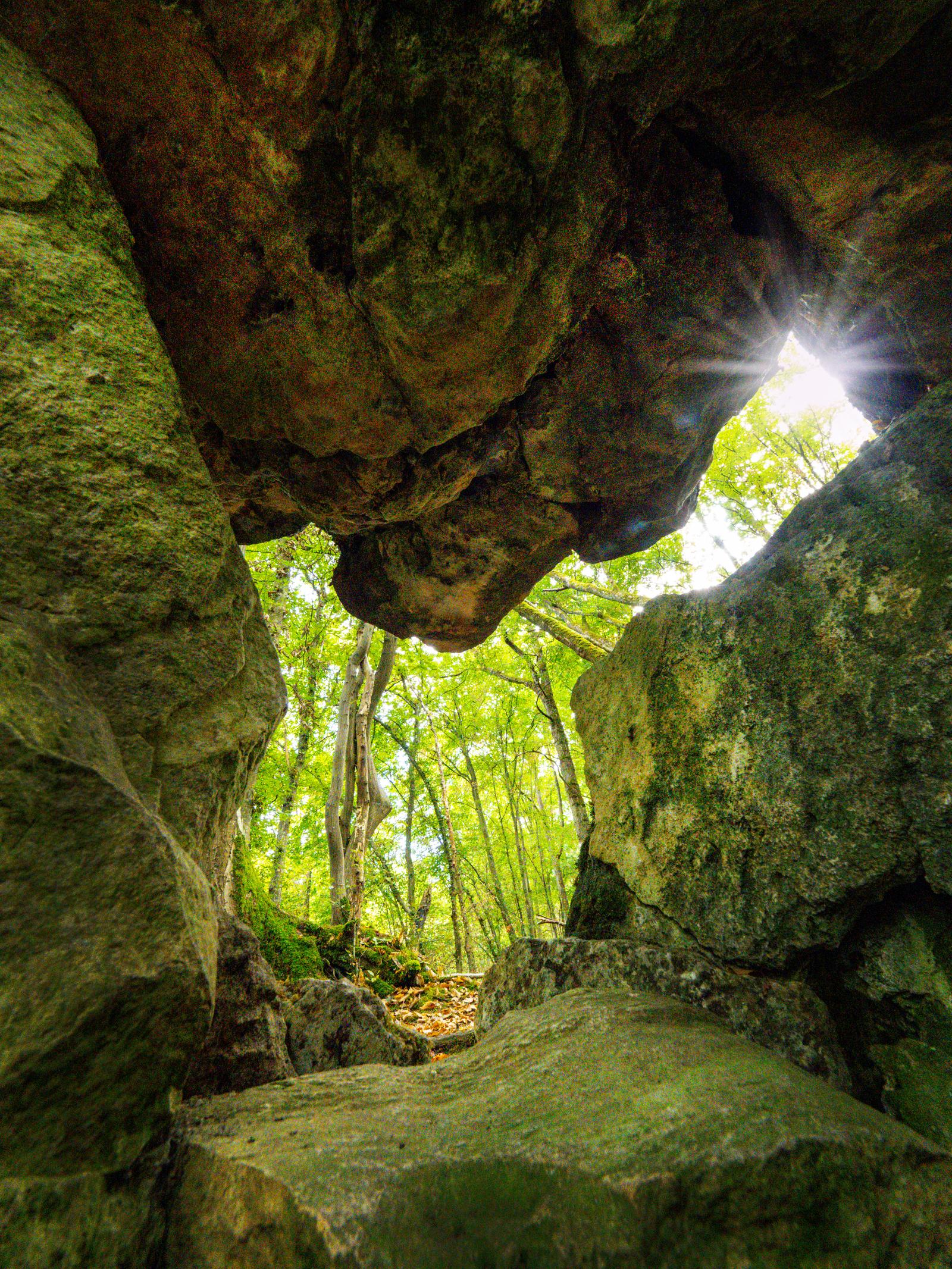 Trie-Château - Dolmen des Trois Pierres - 09