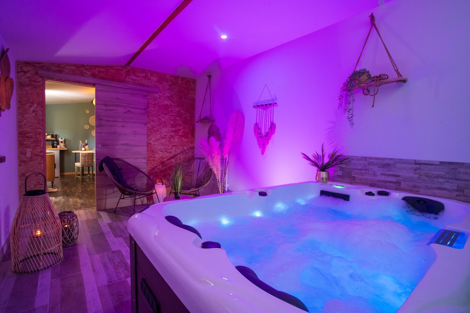 Quesnoy-le-Montant : gîte Le Bohème et Spa, le spa 03