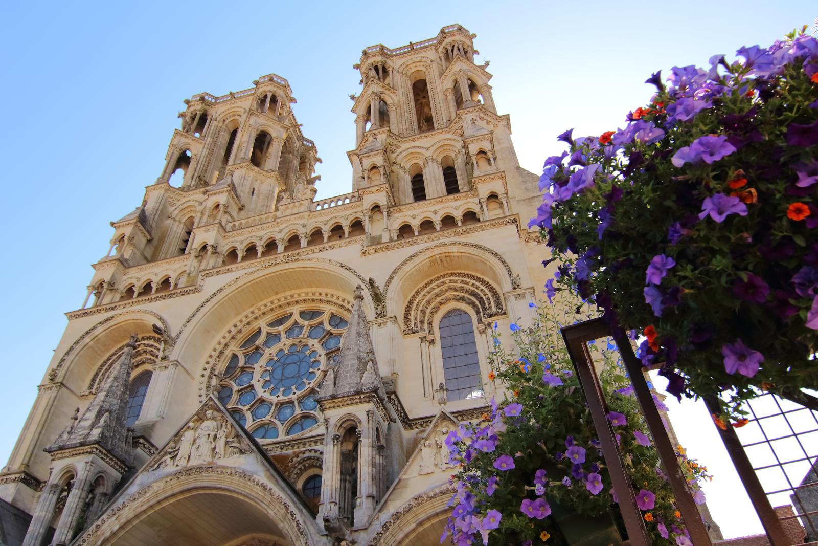 cathédrale-laon-shutterstock_1126684913