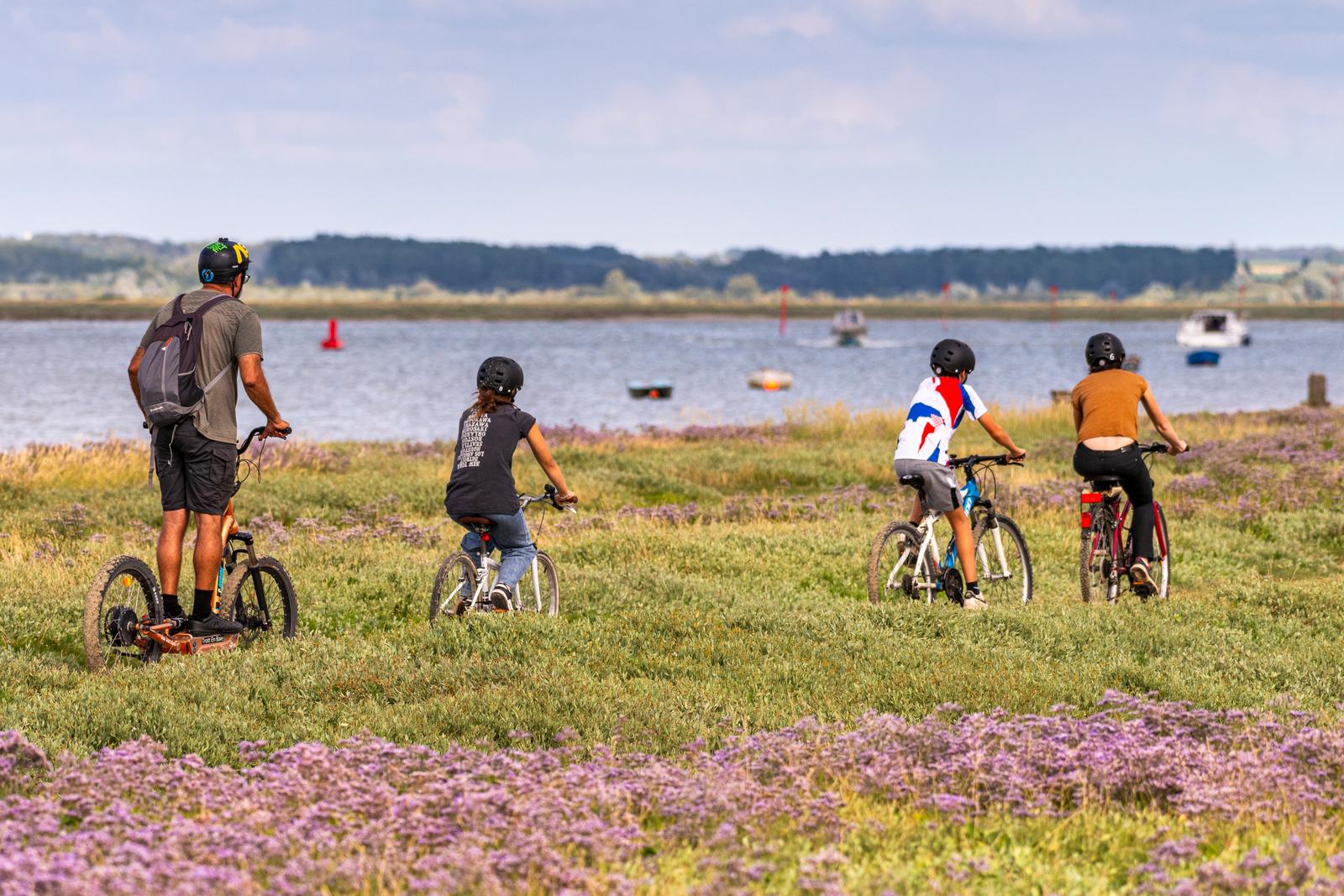 Saint-Valery-sur-Somme - Le Cap Hornu - famille à vélo