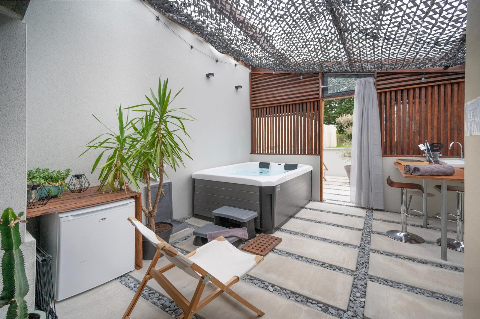 Arrest : Yanna Lodge, le spa 02