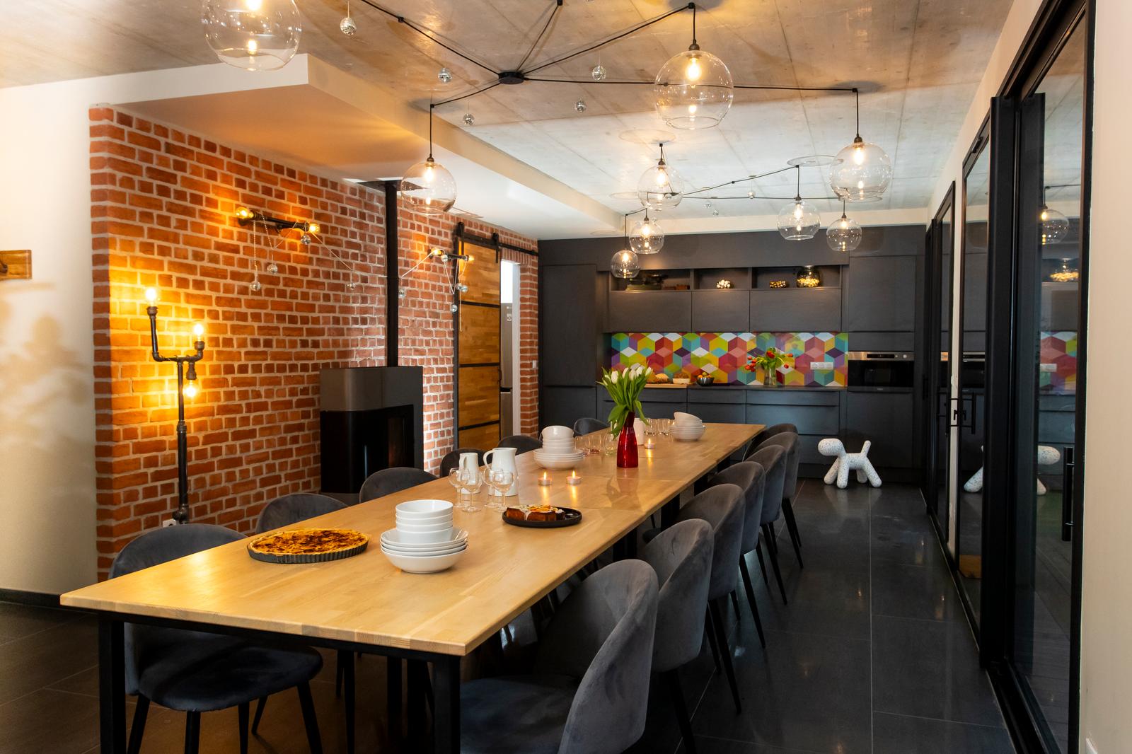 Saint-Aubin : au Cœur du Village, maison Origine, la salle à manger 01