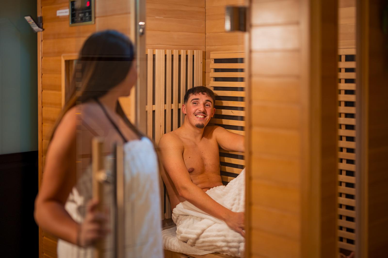 Arsy : l'Espace d'un Instant, couple dans le sauna 03