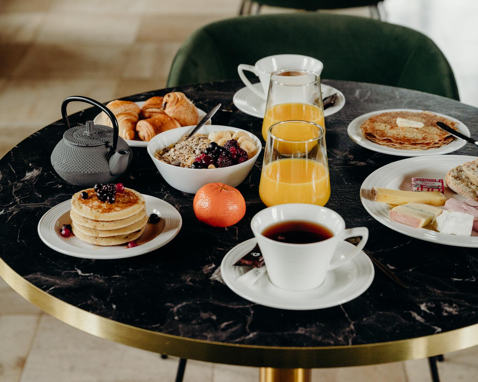 Aisonville-et-Bernoville : Domaines des Lumières 13