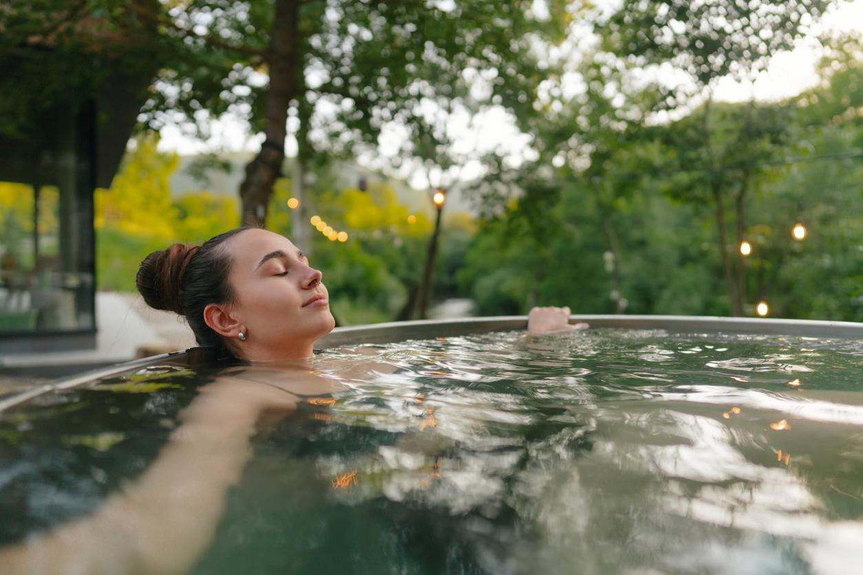 iStock-2194275595 spa dans la nature