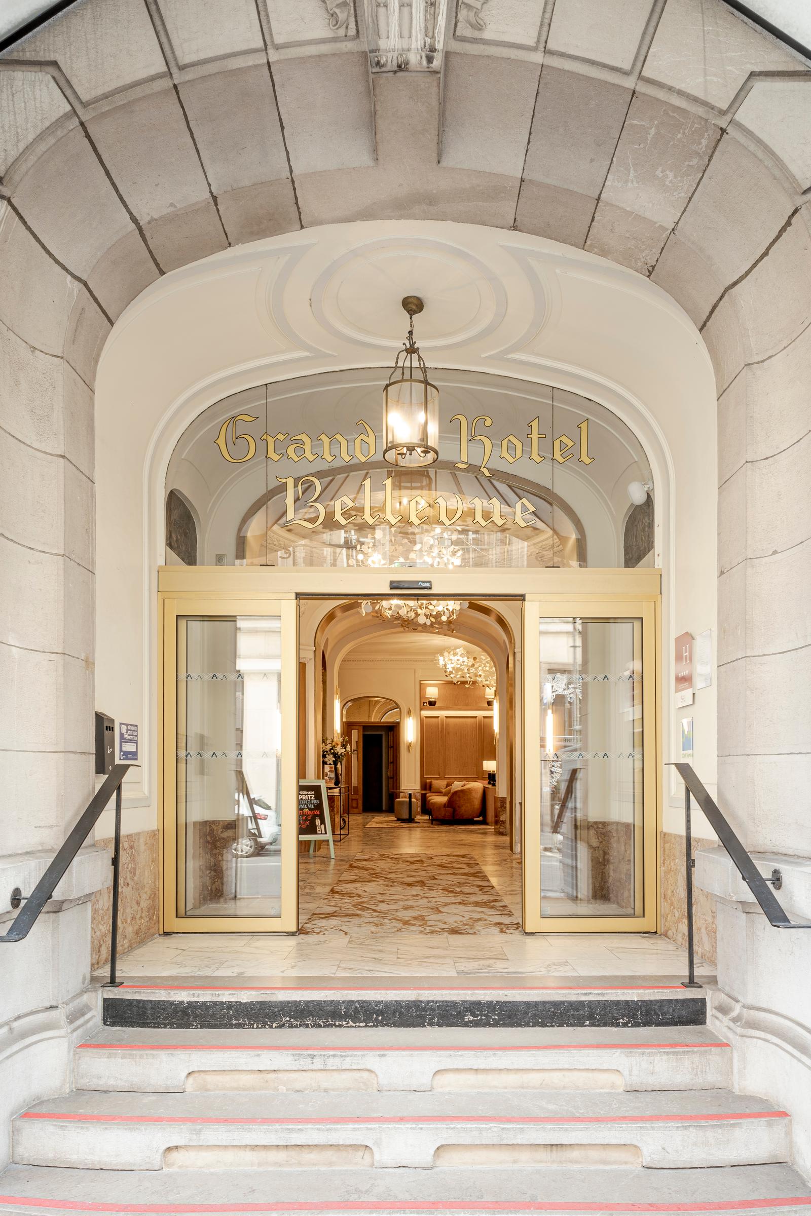 Lille : Grand hôtel Bellevue - L'entrée
