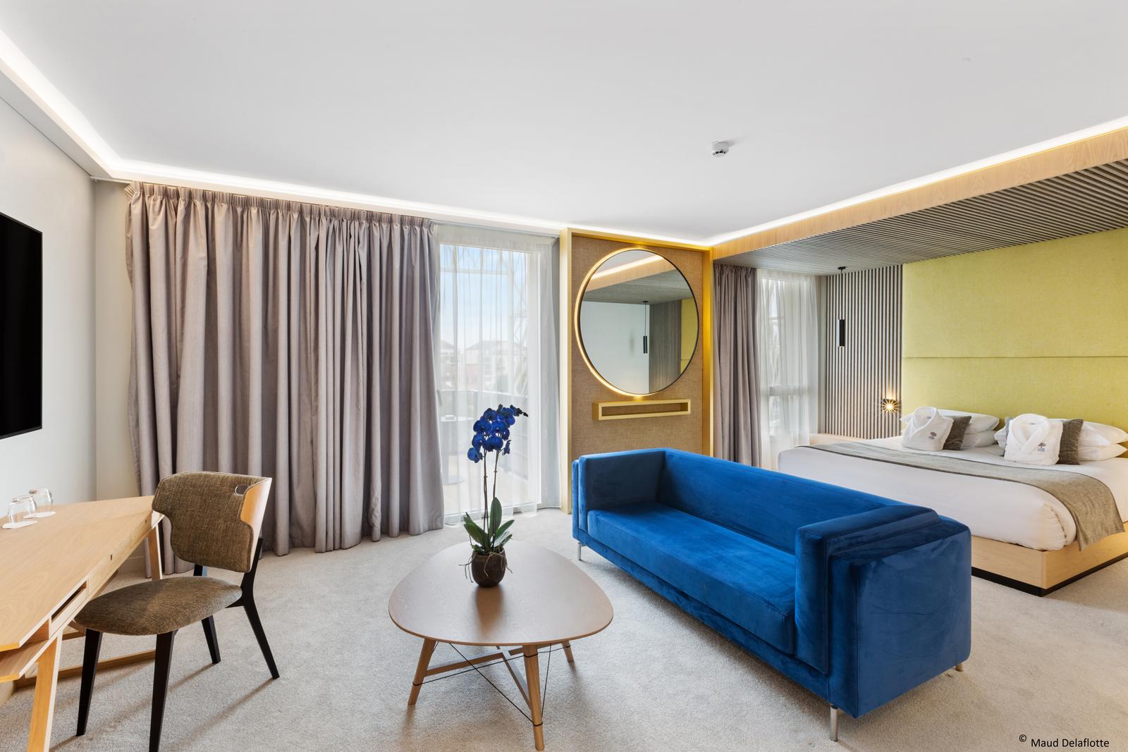 Margny-les-Compiègne : T'Aim Hôtel suite thématique design 2