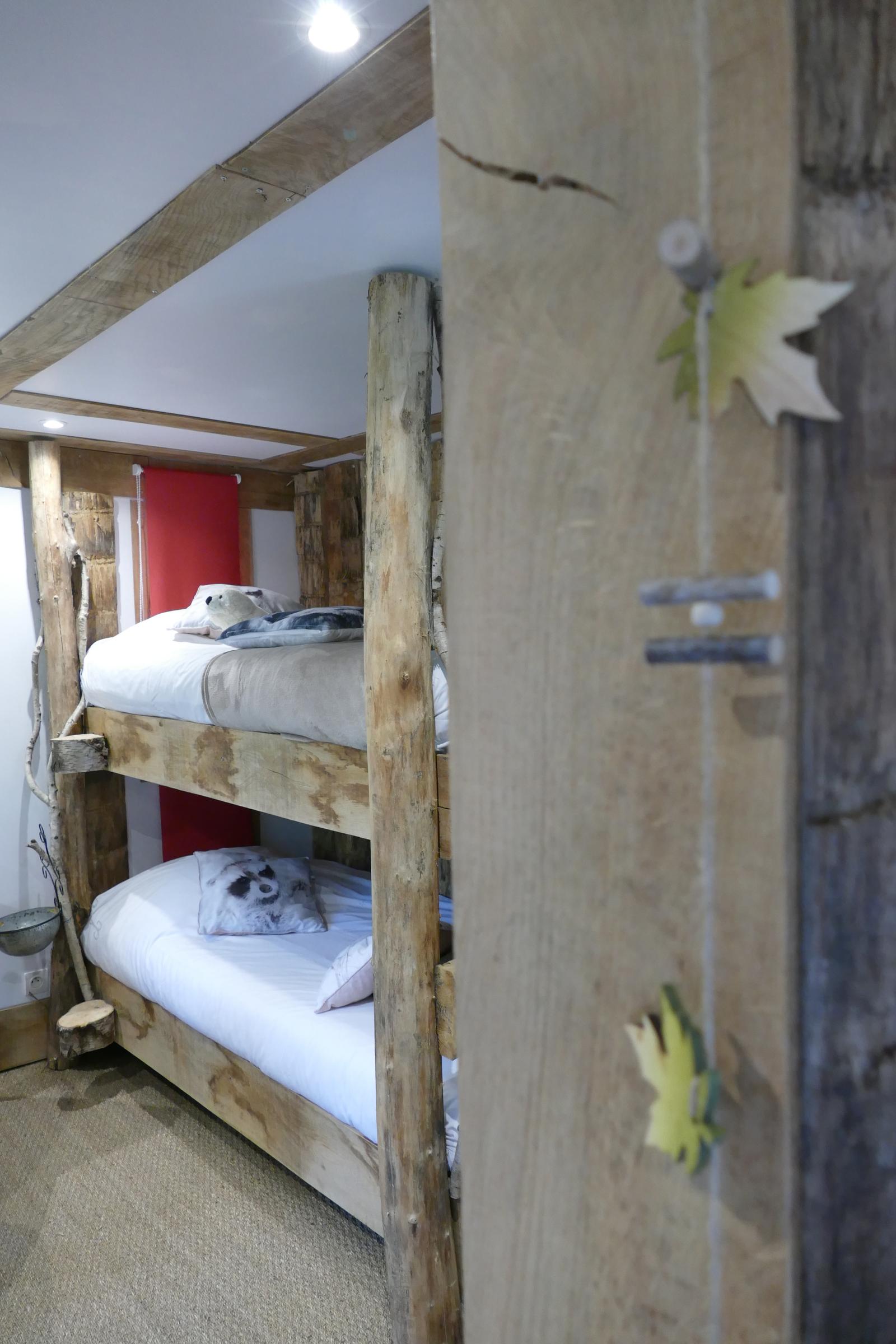Pierrefonds : coeur de la forêt - cabanes de trappeurs  09