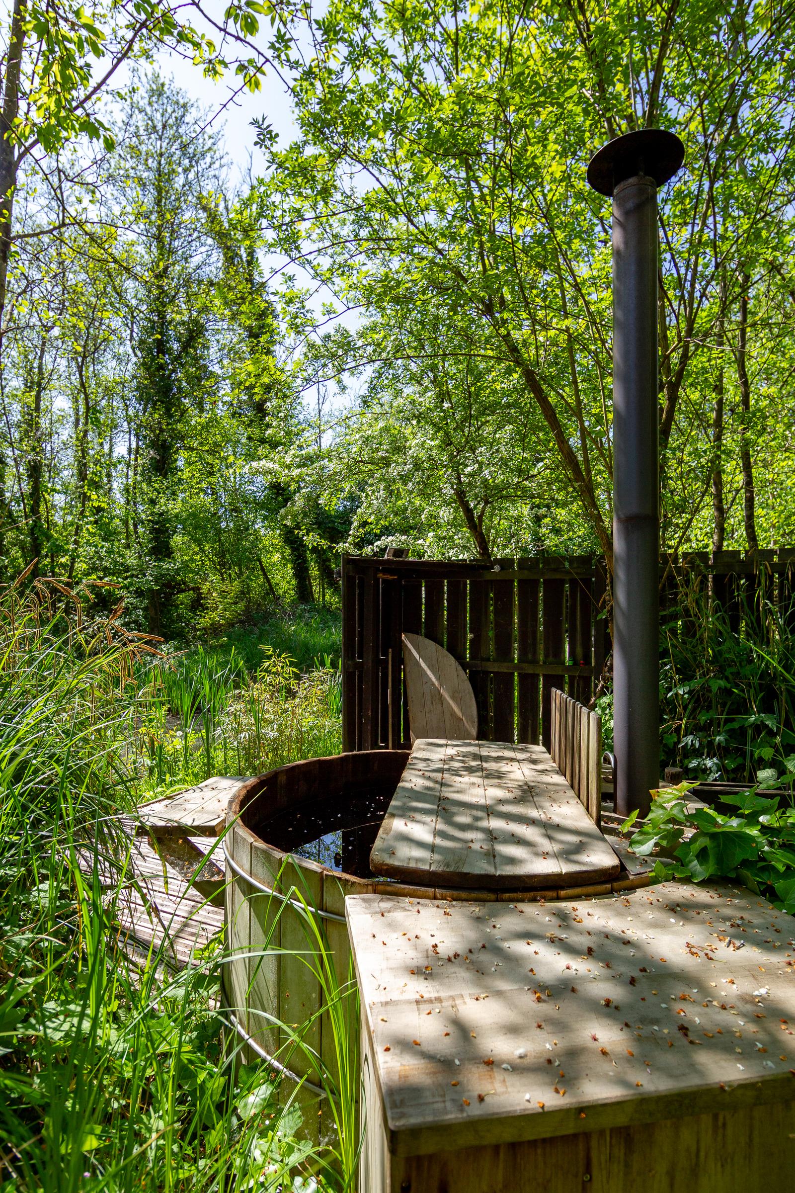 Saint-Quentin-en-Tourmont : Ecolodges de la Baie de Somme bain nordique 01