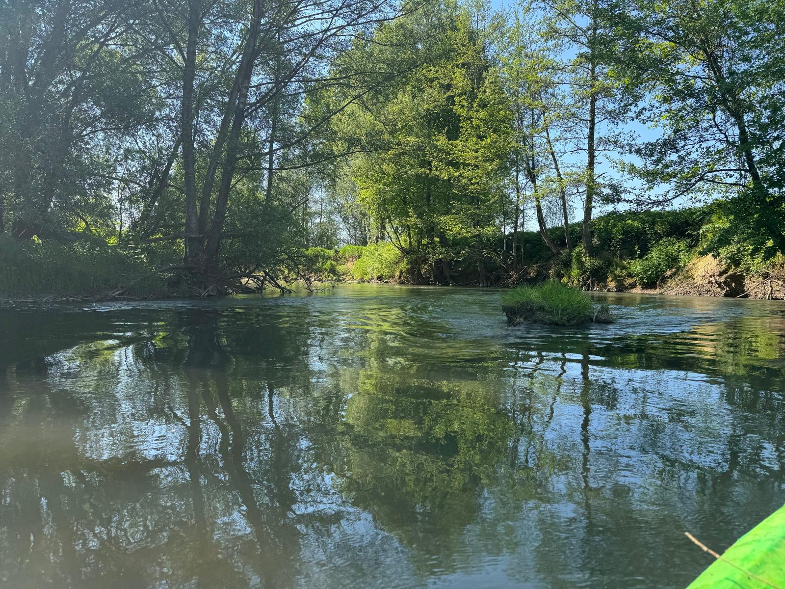 Crécy-sur-Serre : canoë au Domaine du Pré Dieu 01