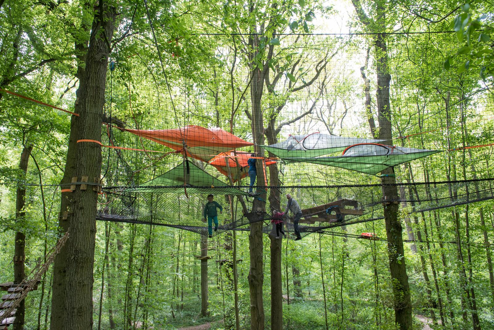 Ailly-sur-Noye : parc de loisirs Terrains d'Aventure 68