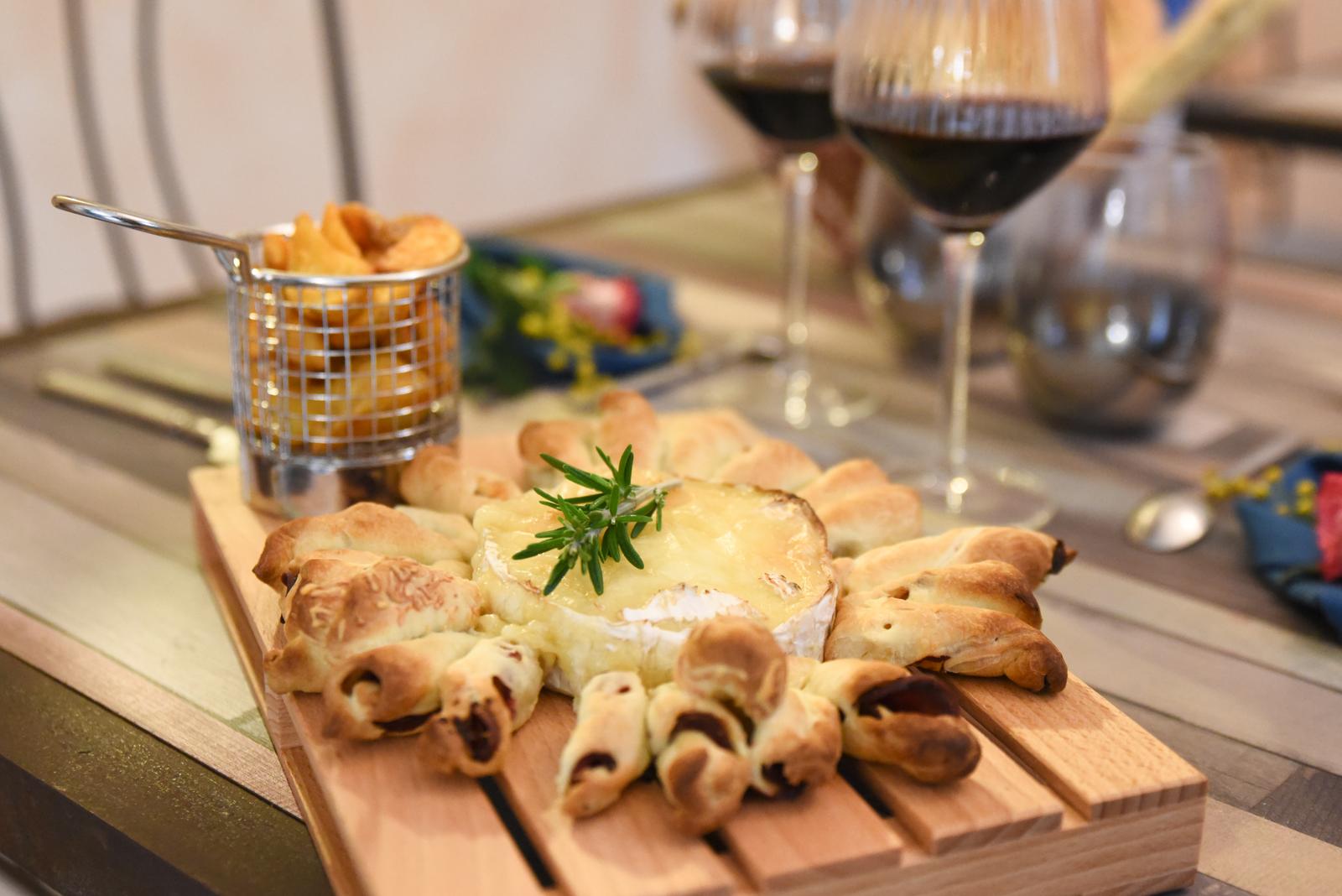 Montherlant : les roses de Montherlant - couronne tapenade