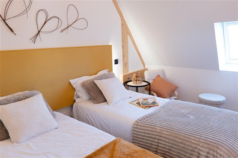 Wierre-Effroy : Ecodomaine le Verin - chambre 2 bis Atelier