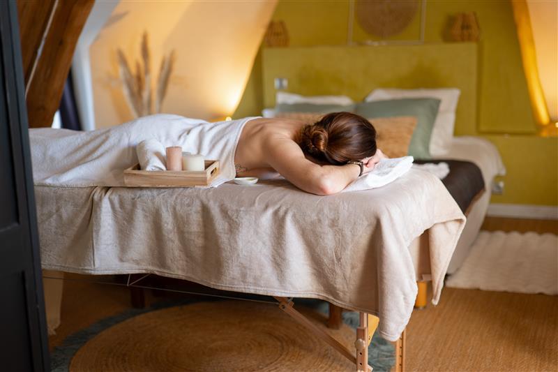 Wierre-Effroy : Ecodomaine du Verin  massage