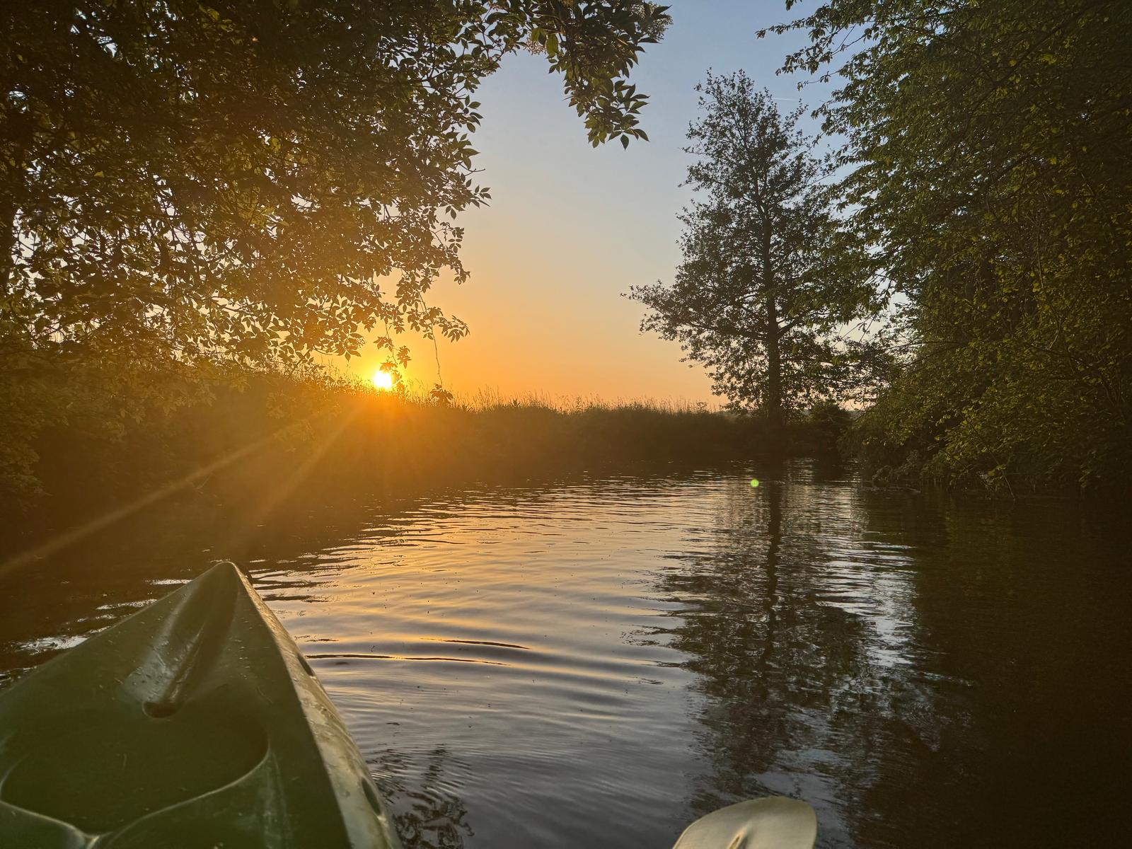 Crécy-sur-Serre : sortie en canoë au crépuscule - Domaine du Pré Dieu 05