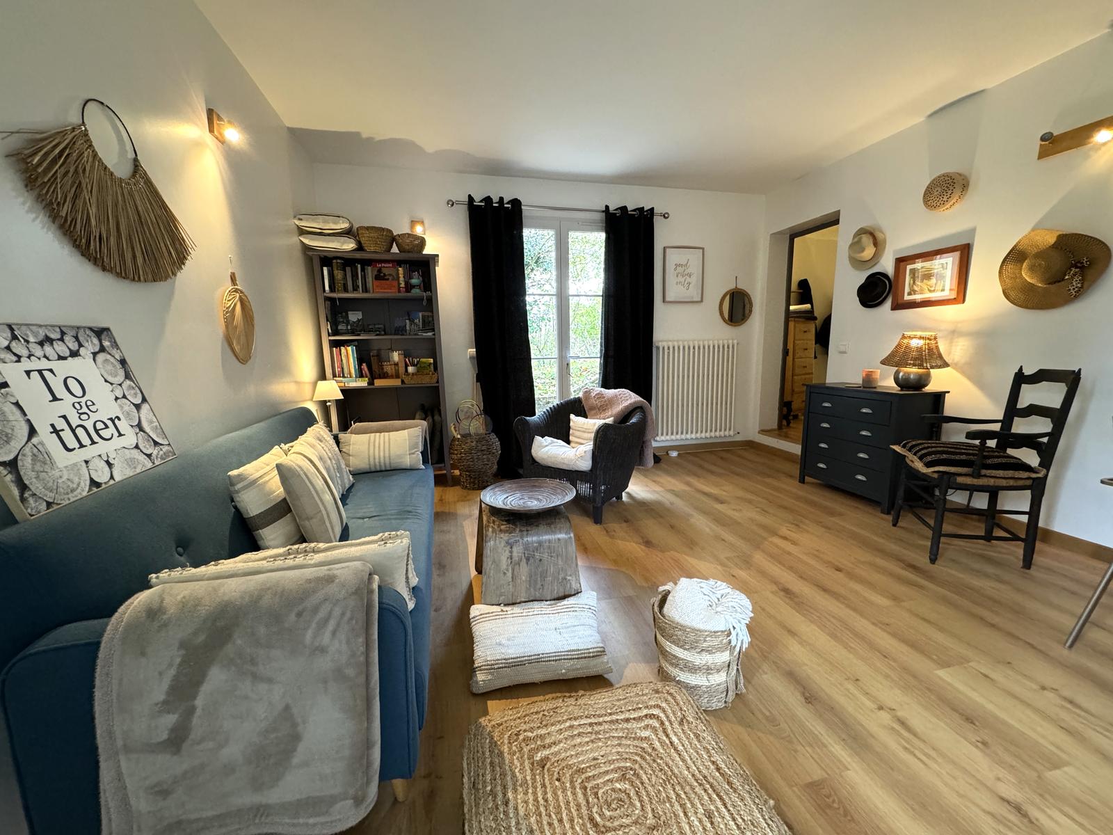 Pierrefonds : Villa Maria Rosa 04