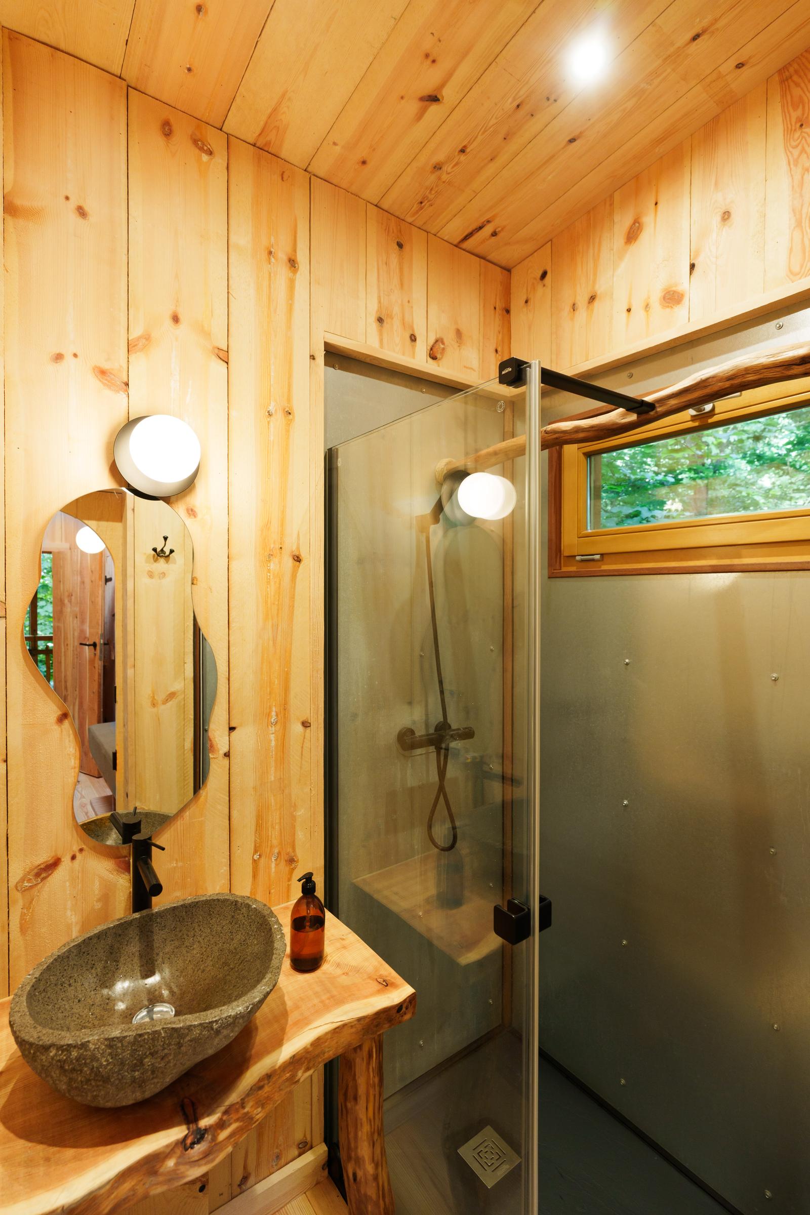 -Cabane Spa Canopée - Cabanes des Grands Chênes @valentin.lfr (Valentin Lauféron) (16)