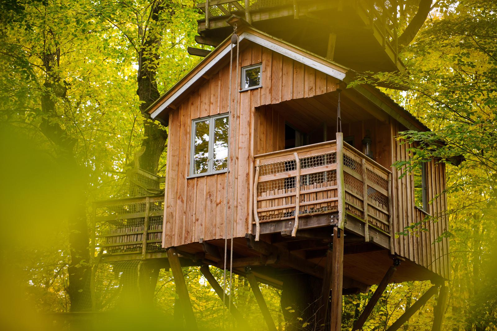 Pronleroy : cabane dans les arbres, les Naturelles Insolites 02