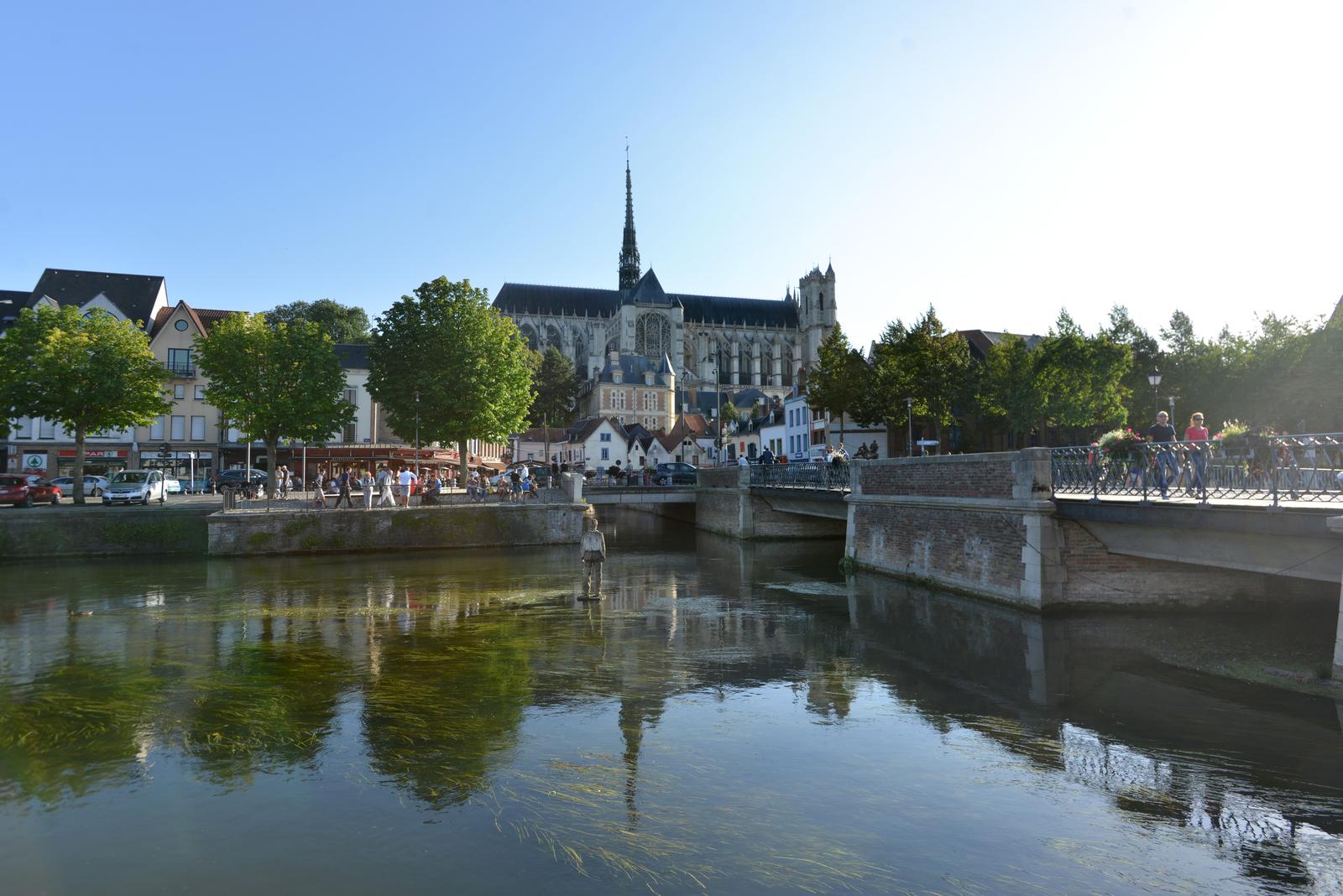 Amiens : terrasses du quartier Saint-Leu 18