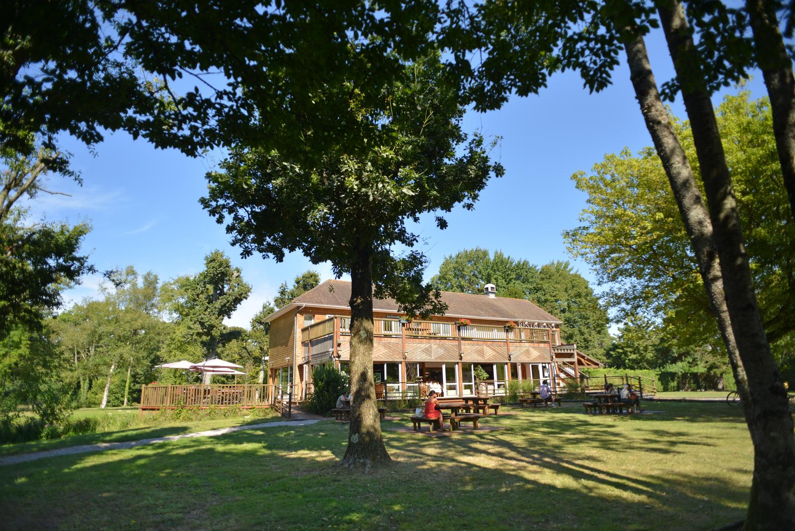 Saint-Quentin-en-Tourmont : l'Escargotière