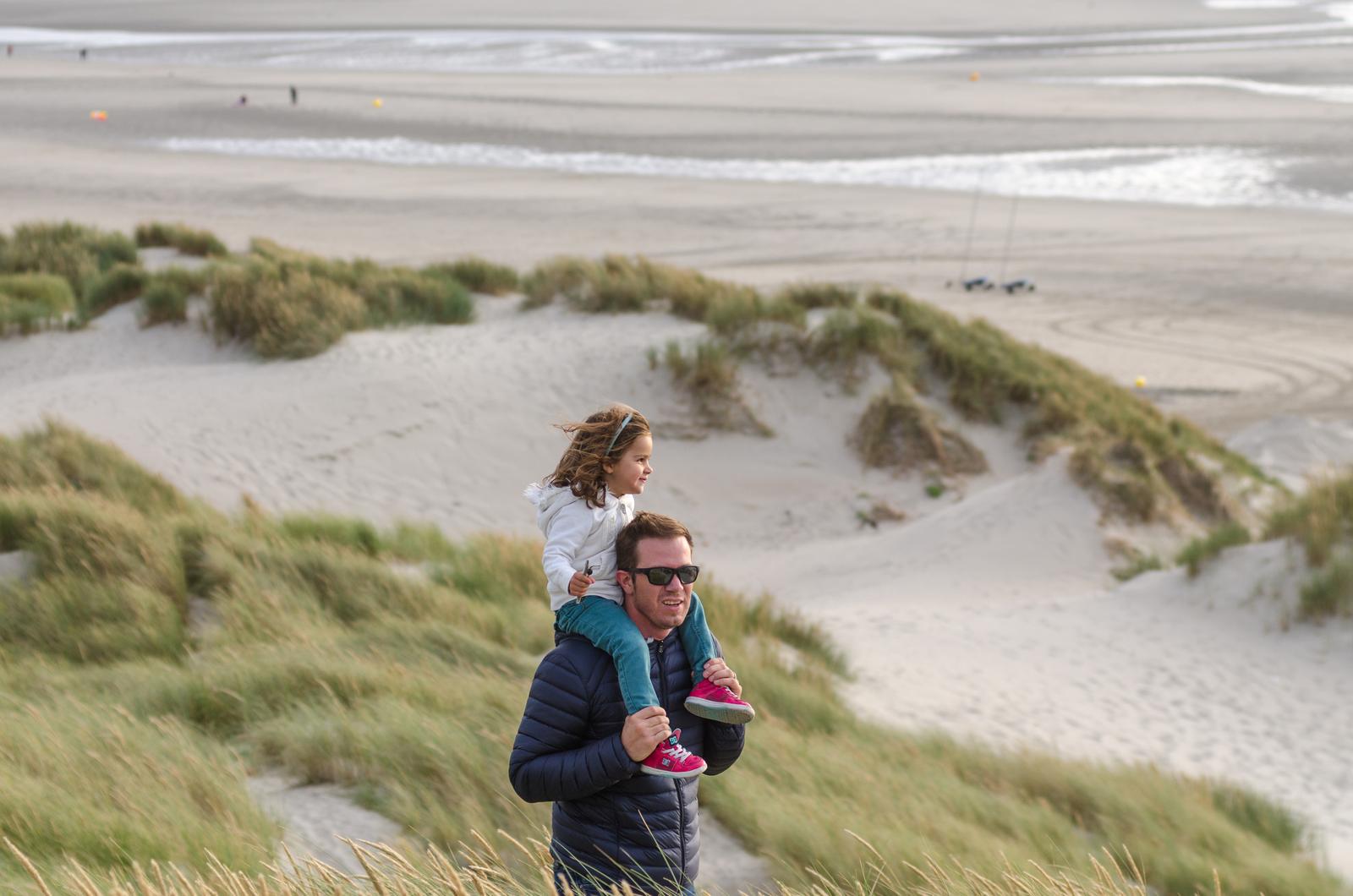 Fort-Mahon : père et fille dans les dunes