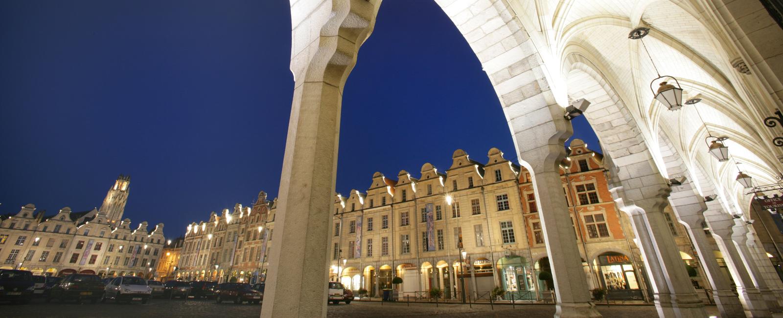 Arras : place de l'Hôtel de Ville
