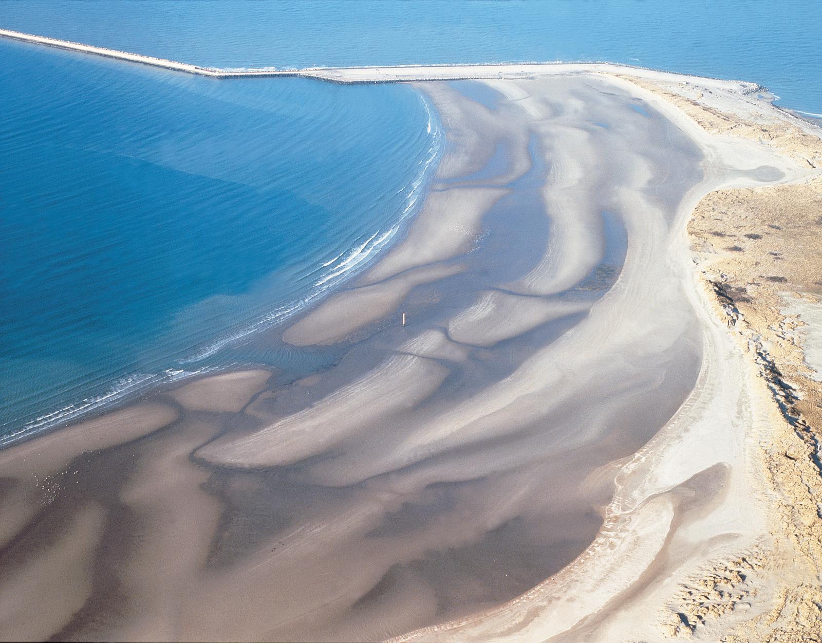Vue aérienne de la plage de Gravelines