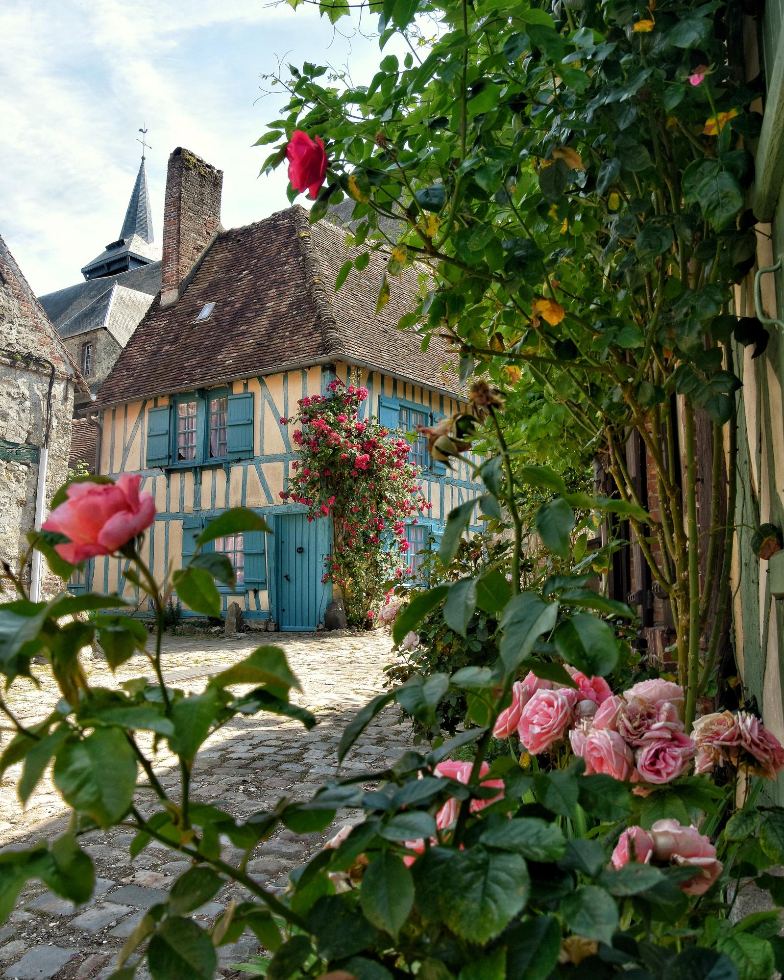 Gerberoy : la maison aux colombages bleus