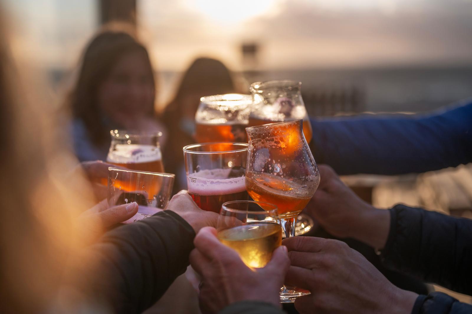 Cayeux-sur-Mer : apéro à la cabine de Mouné, bar de plage
