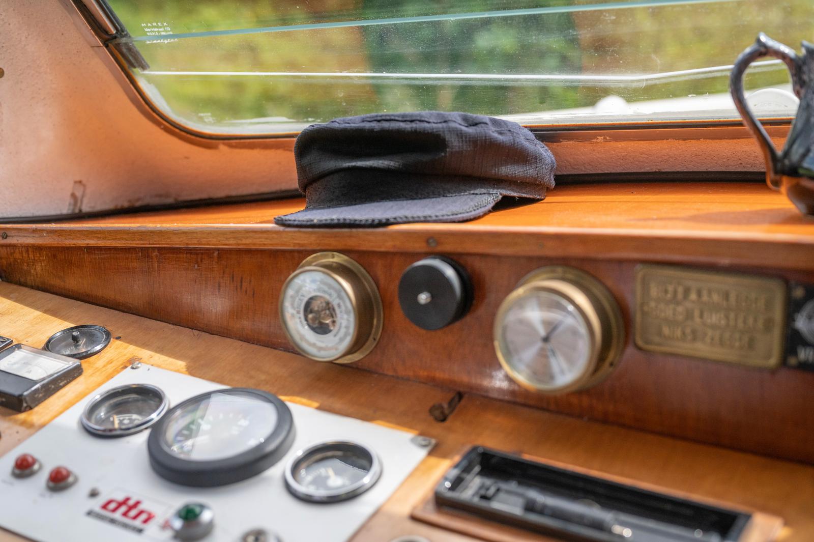 Eaucourt-sur-Somme : hébergement insolite bateau Sealov 31