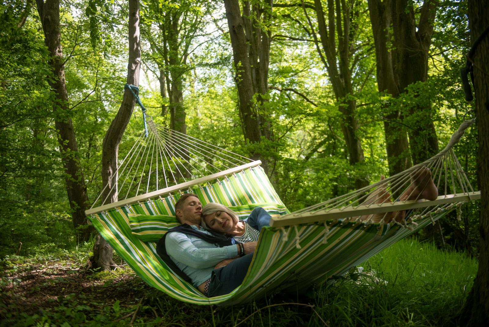 Reumont : couple dans les bois 03