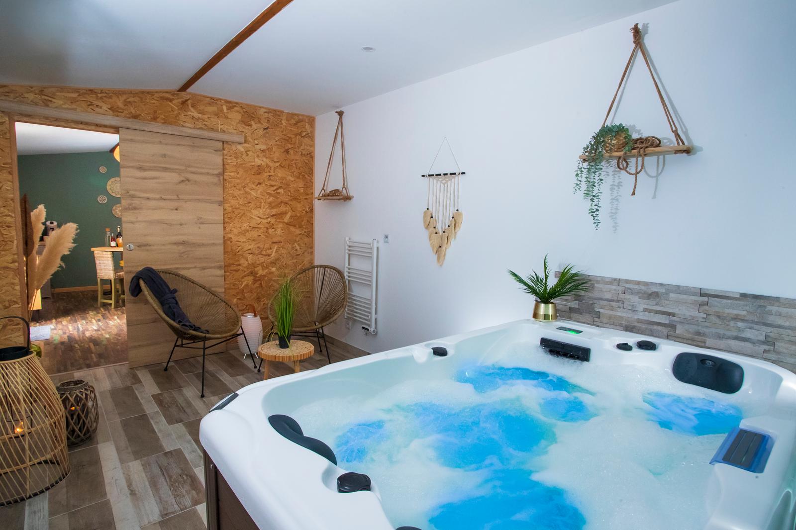 Quesnoy-le-Montant : gîte Le Bohème et Spa, le spa 02