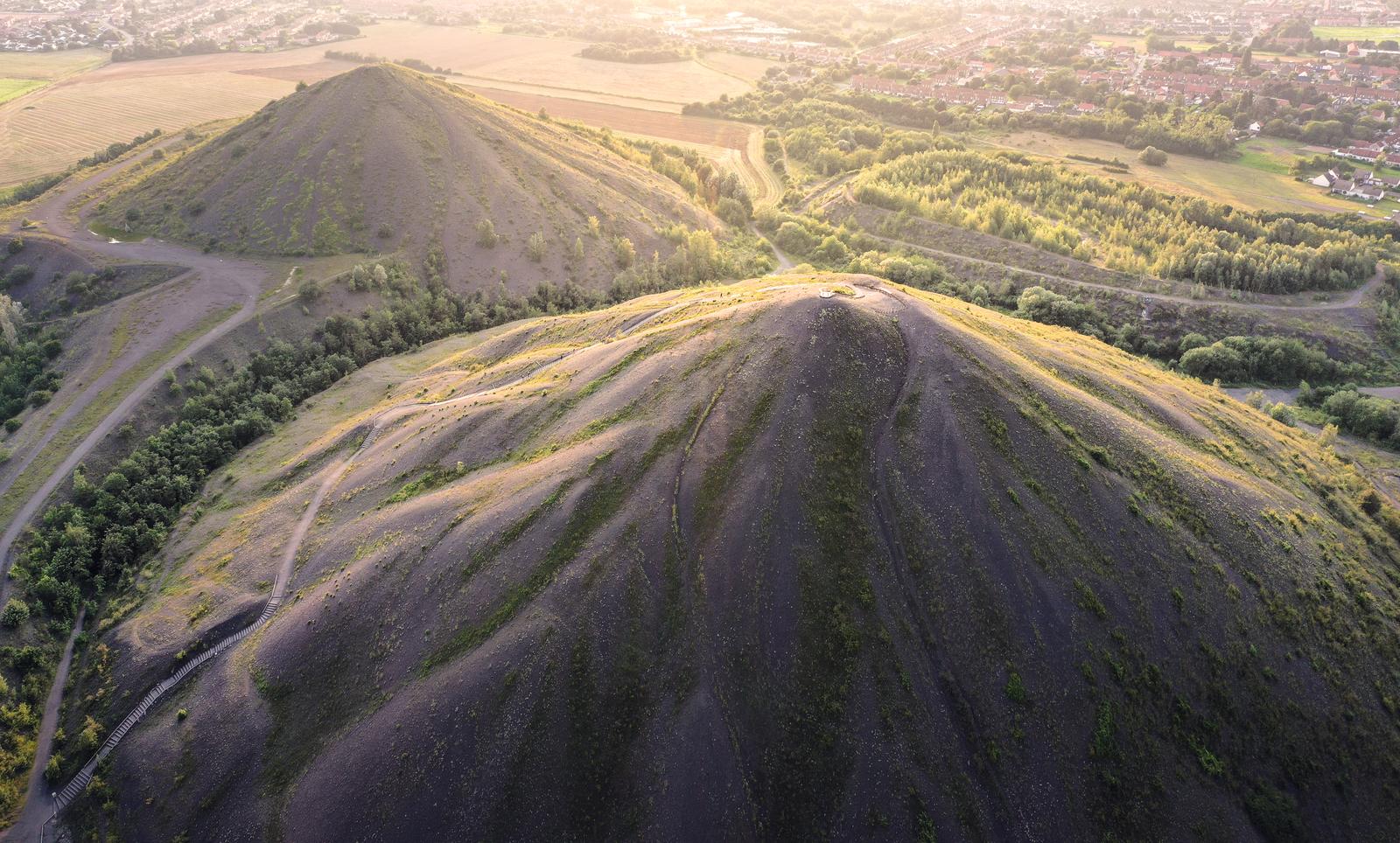Haillicourt - Terrils du pays à part