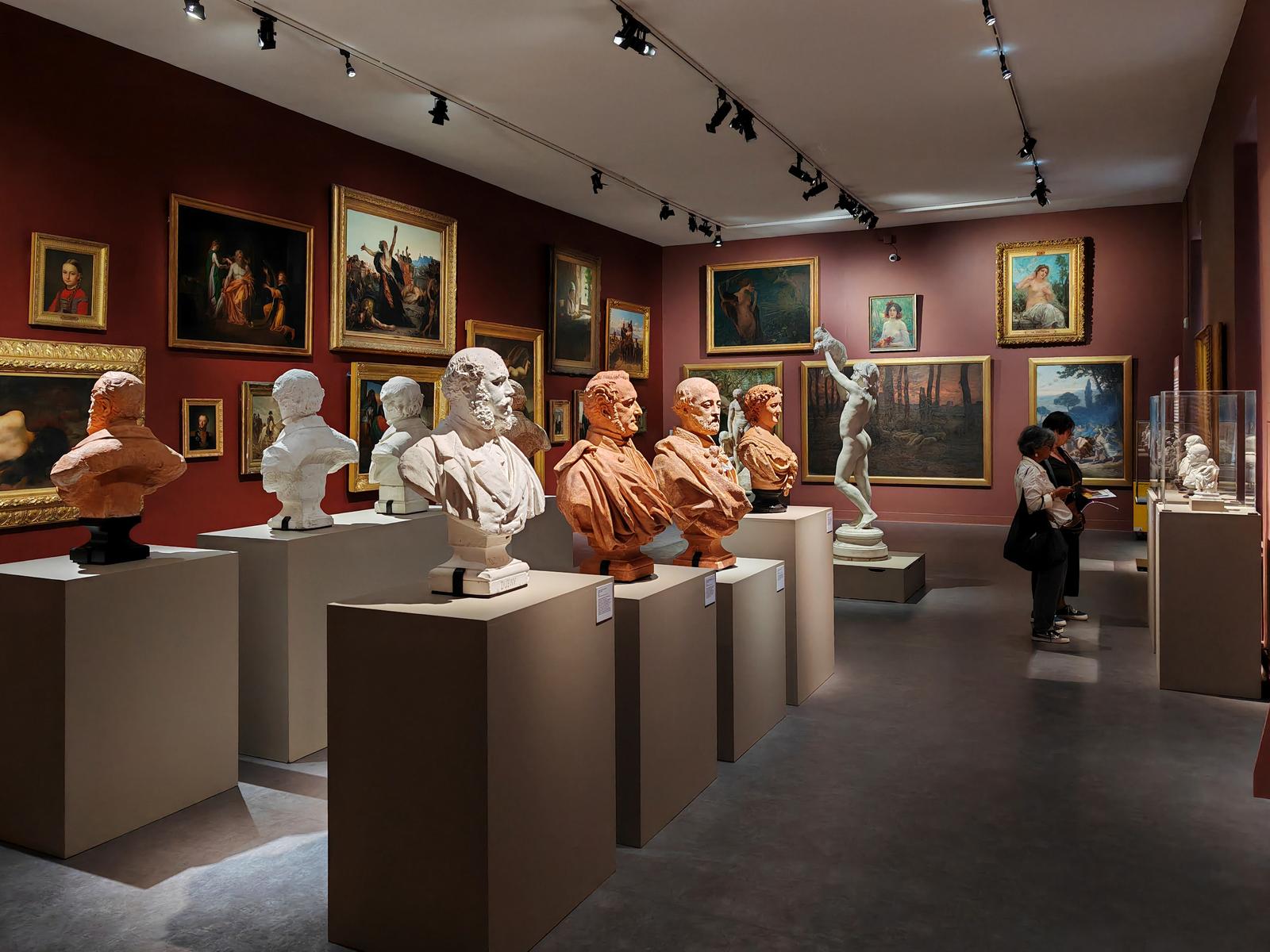 Soissons : musée d'art et d'histoire Saint Léger, bustes
