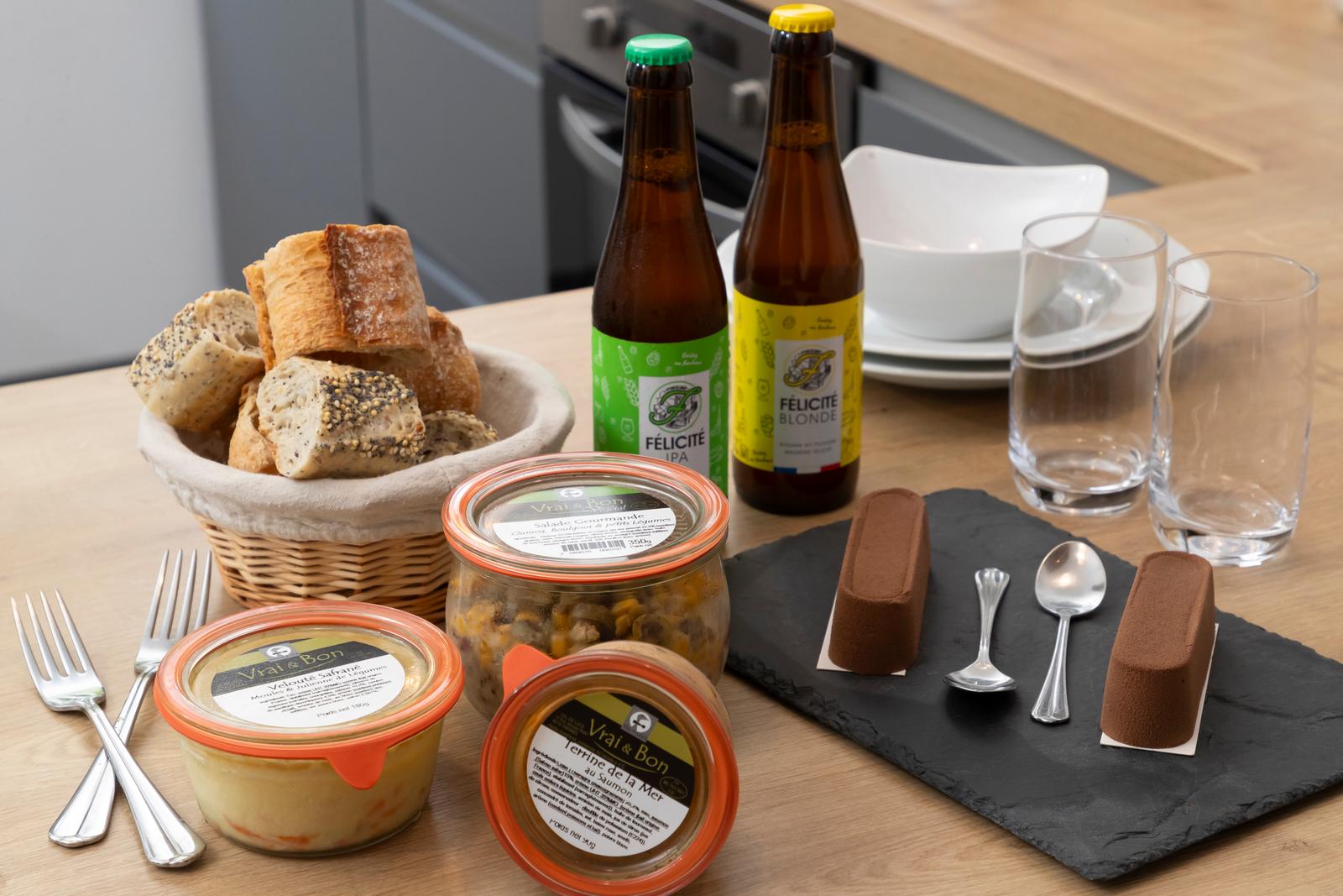 Omiécourt - Château d'Omiécourt : planche apéritive