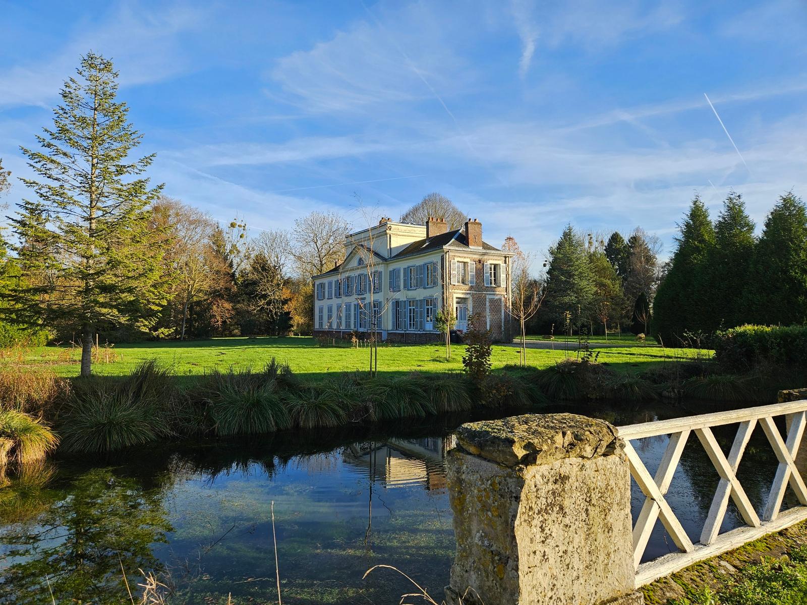 Conty : château de Luzières 49