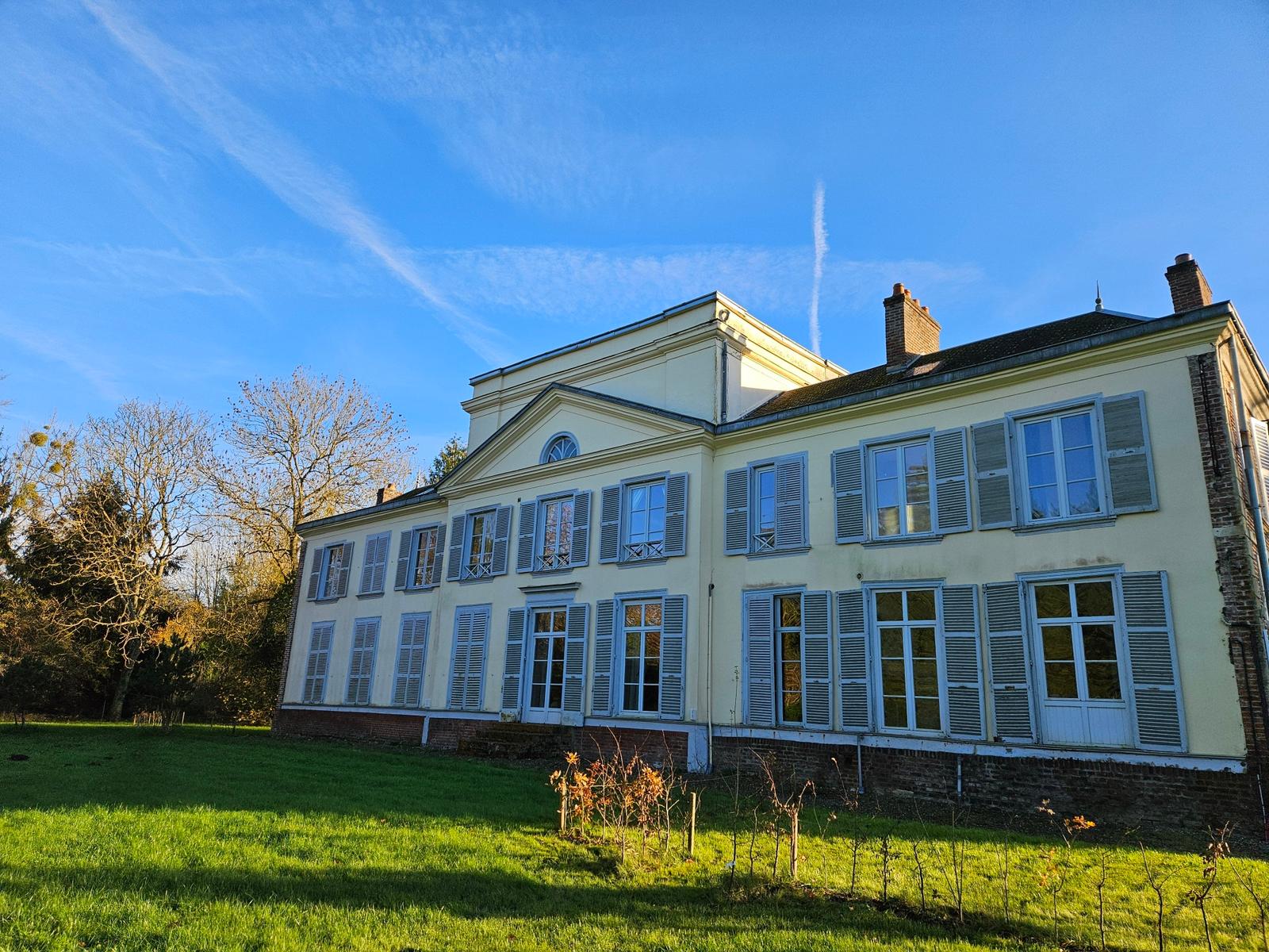 Conty : château de Luzières 11
