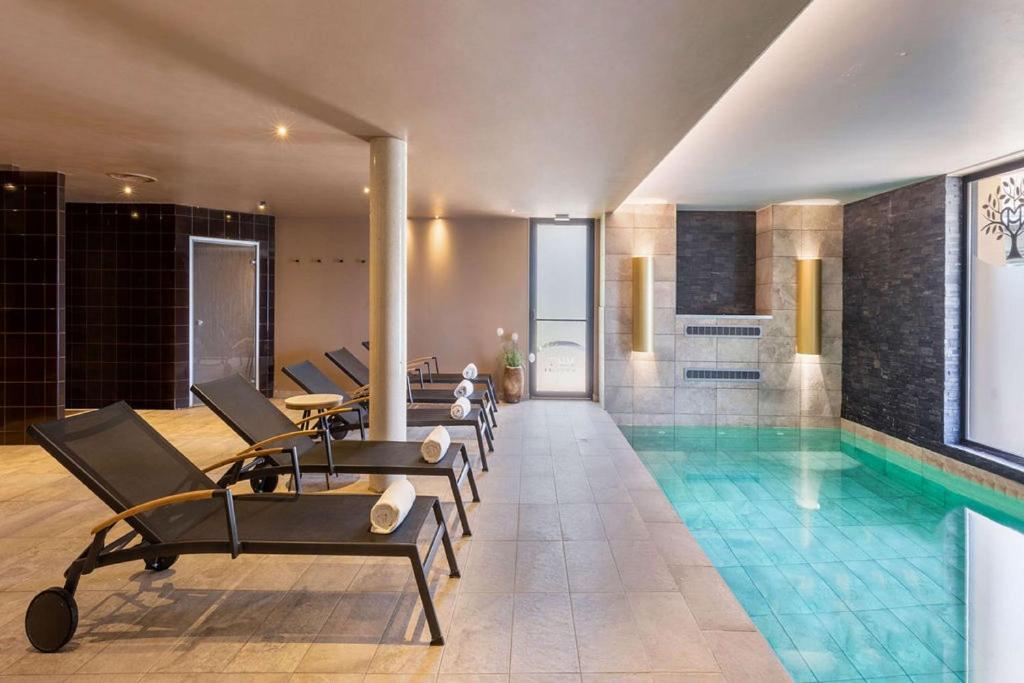 Margny-les-Compiègne : T'Aim Hôtel 05
