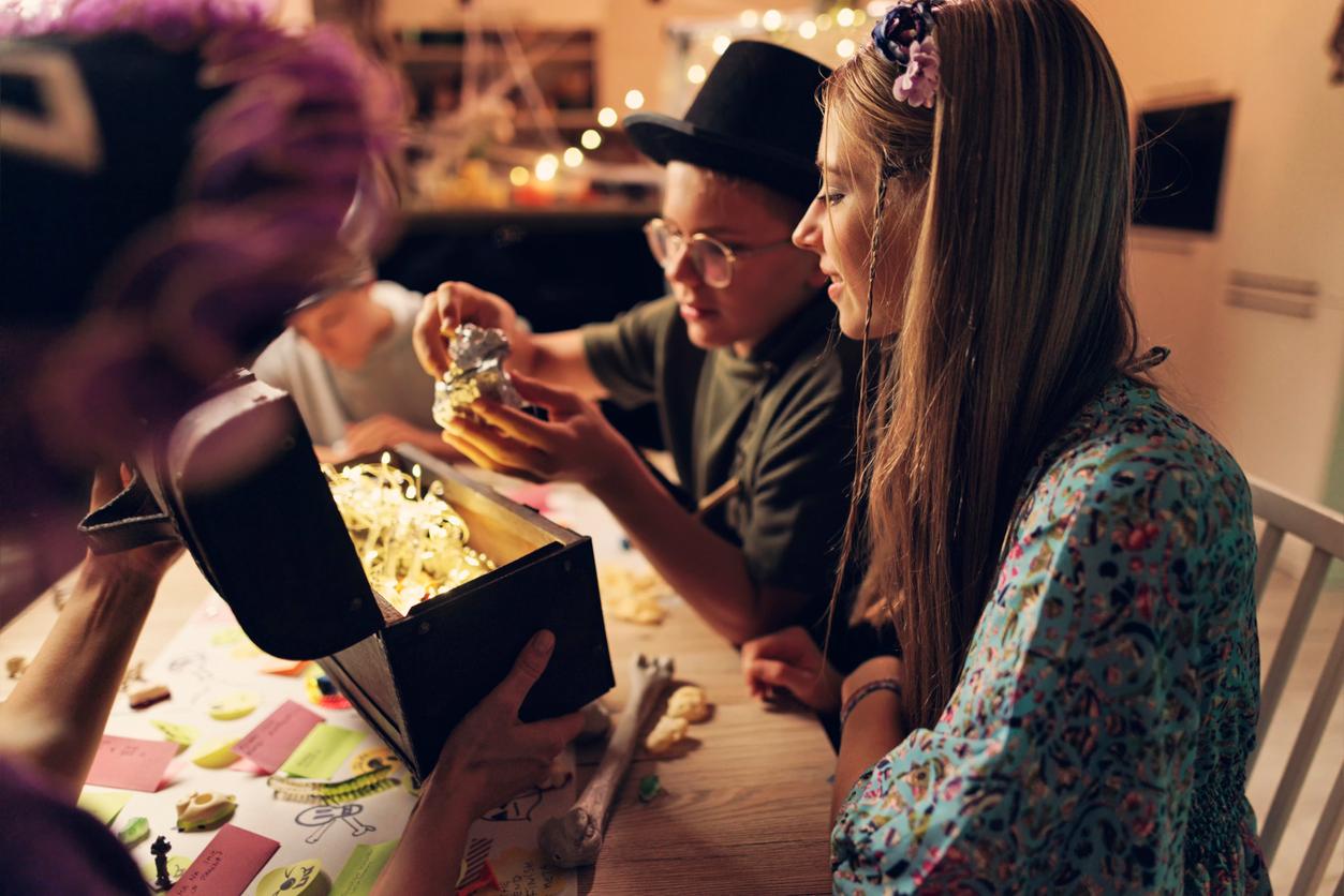 escape game / jeu / chasse au trésor iStock-1707572921