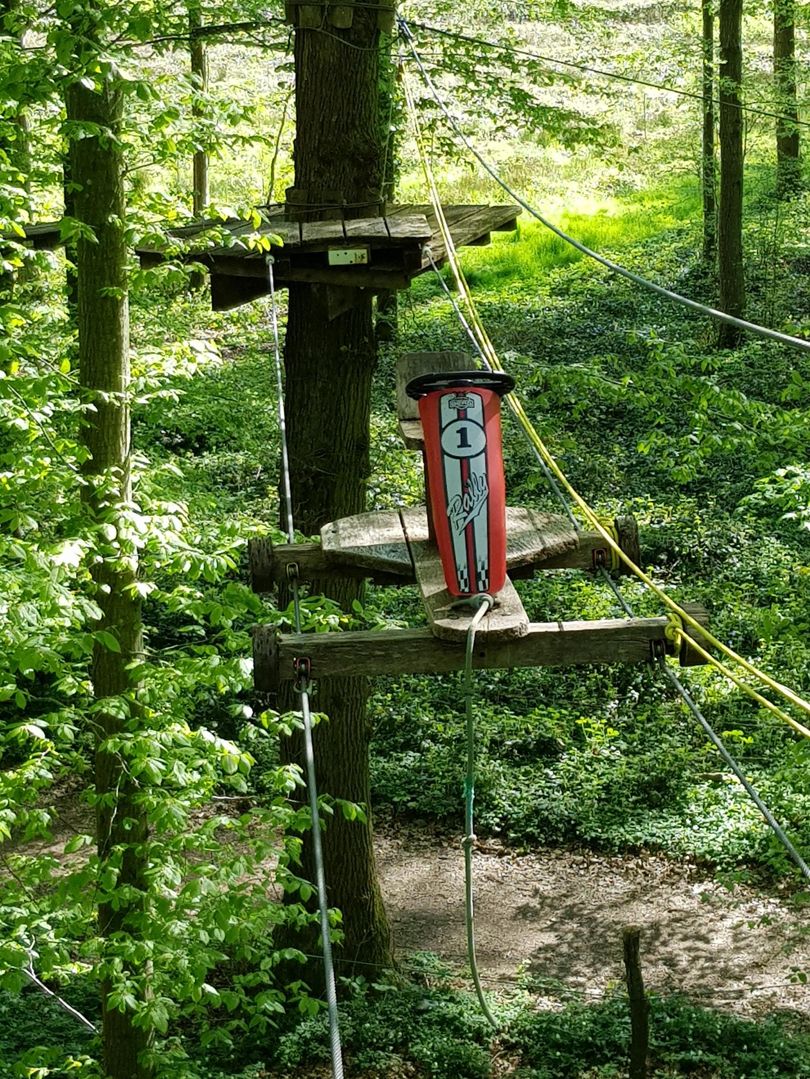 Ailly-sur-Noye : parc de loisirs Terrains d'Aventure 34