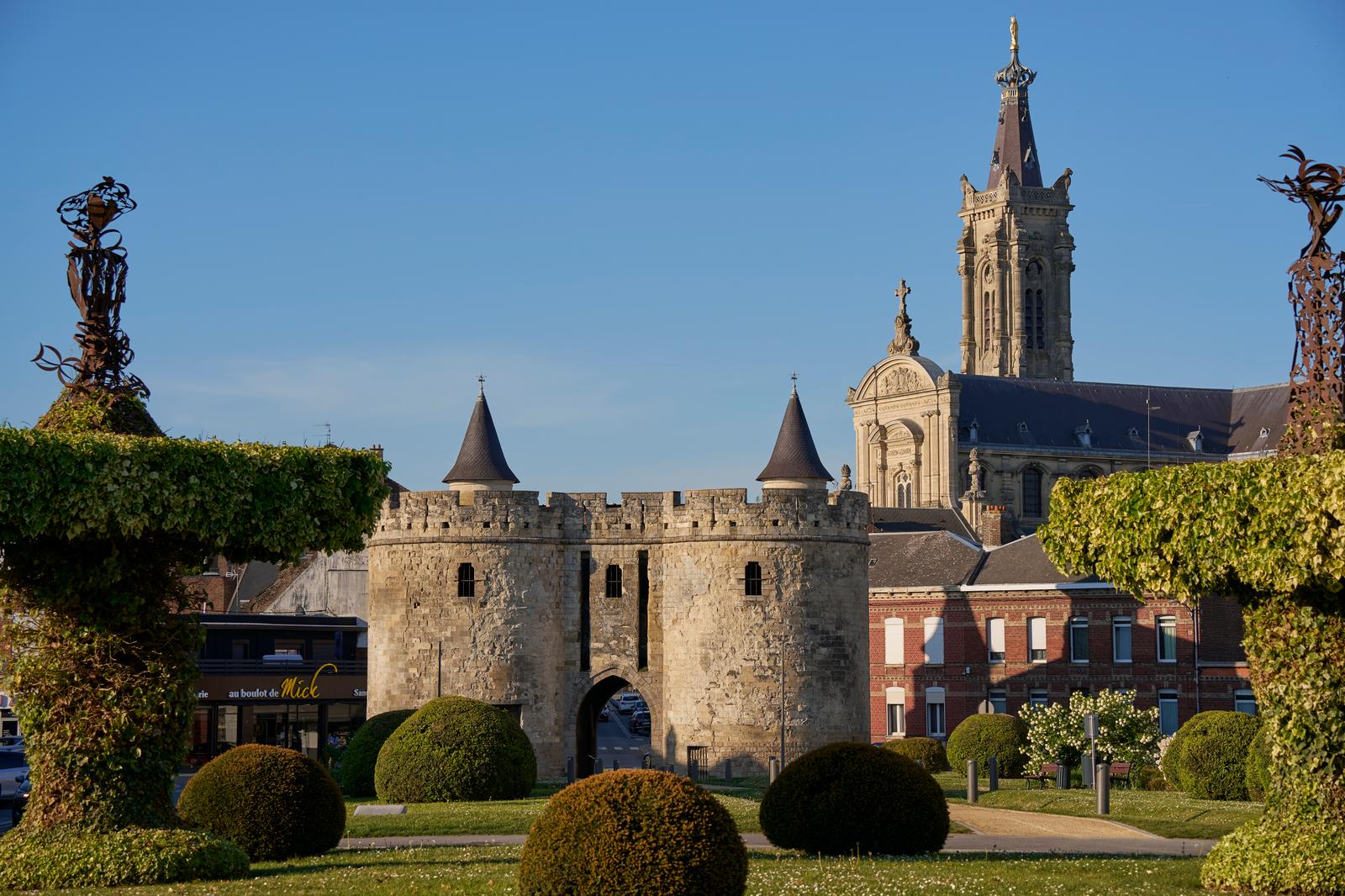 Cambrai : la porte de Paris