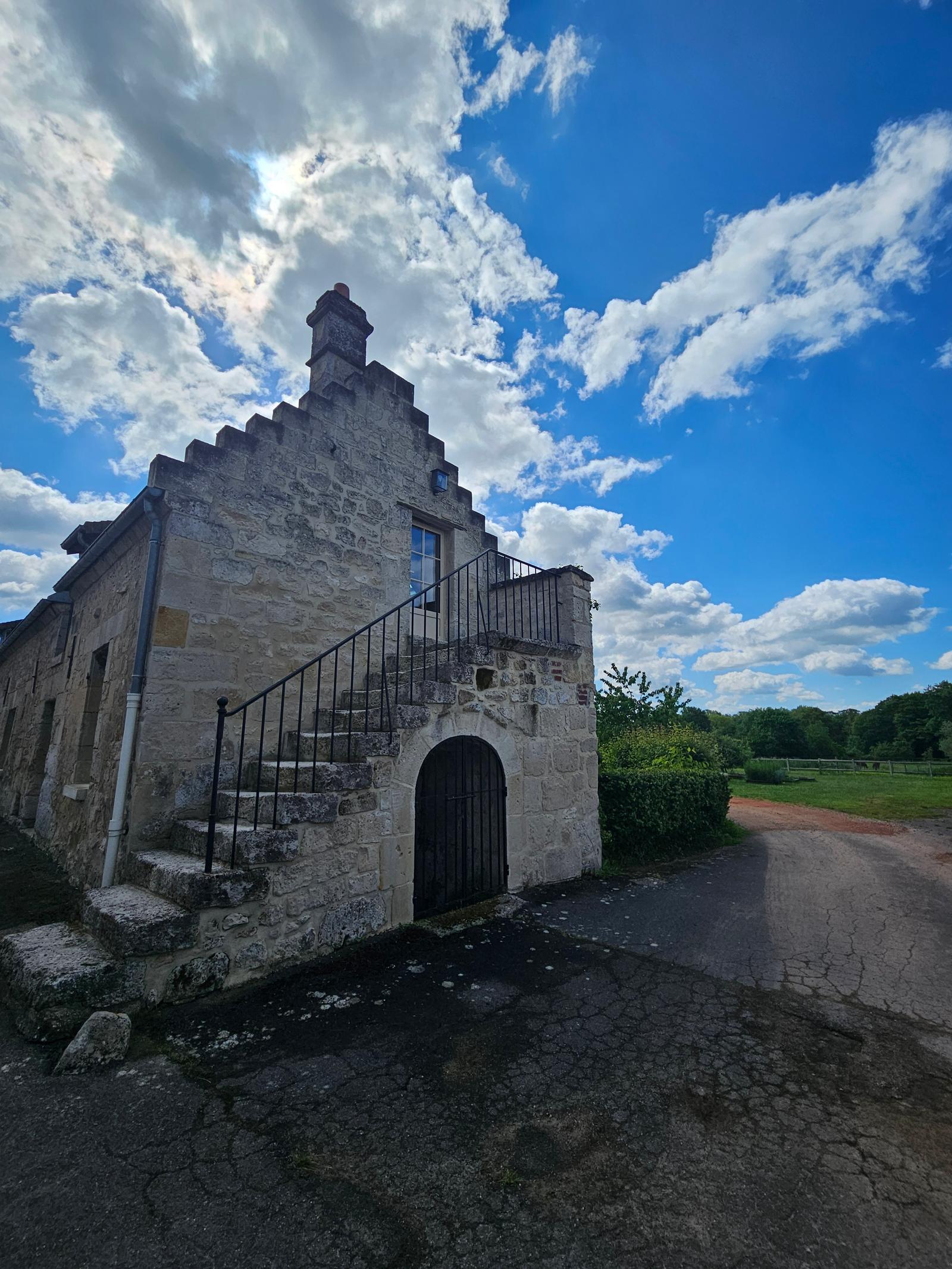Largny-sur-Automne : Manoir de la Cour 58