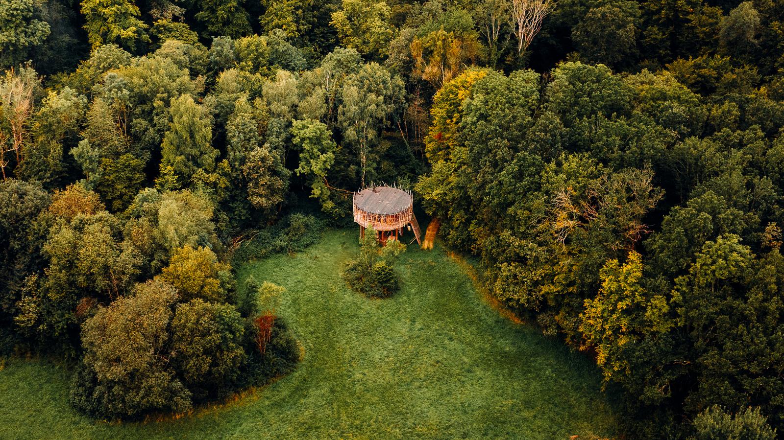 -Cabanes de La Réserve - Cabane Spa dans les arbres @elsa_cyril (2)