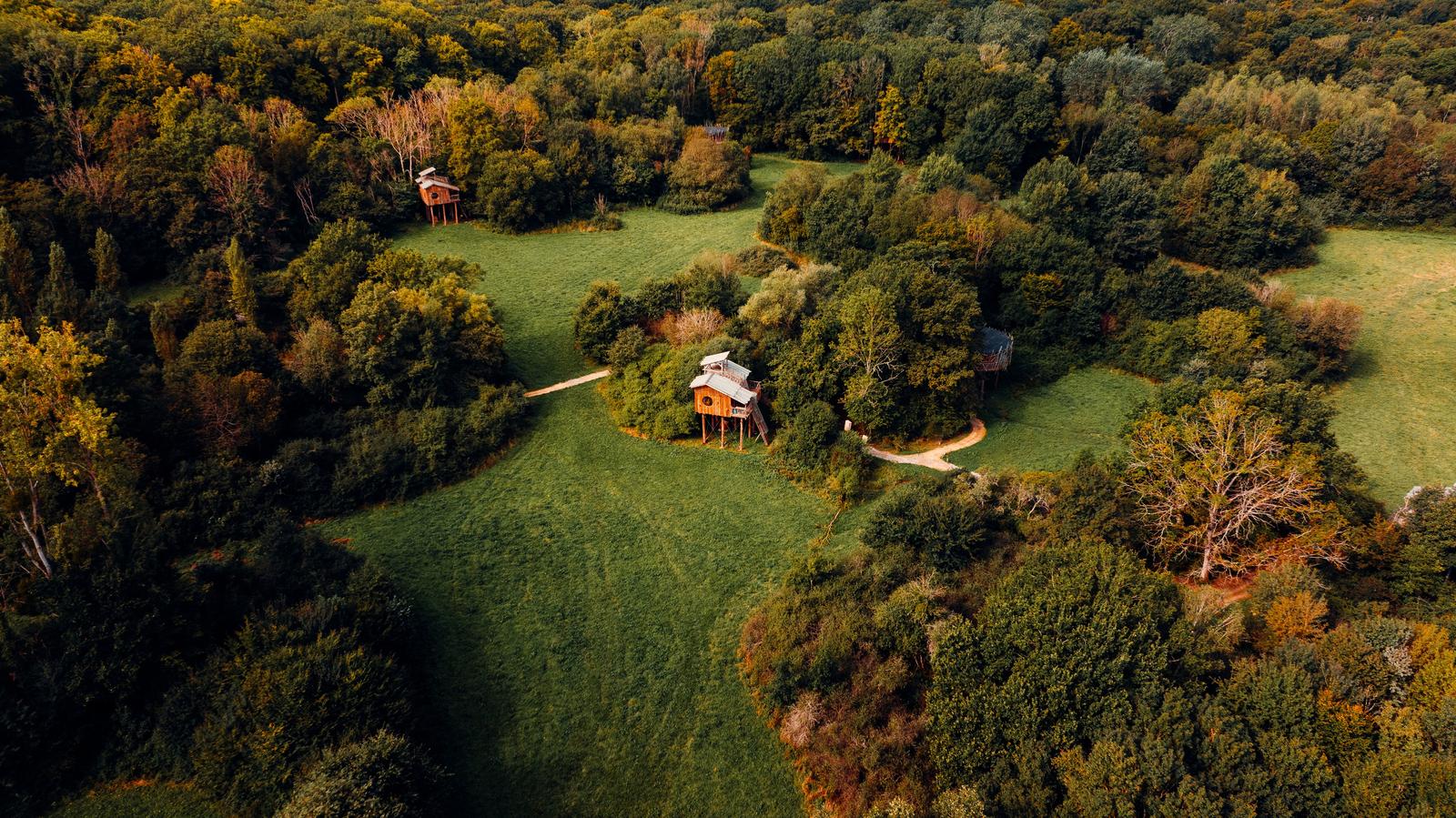 -Cabanes de La Réserve - Cabane Spa dans les arbres @elsa_cyril (5)