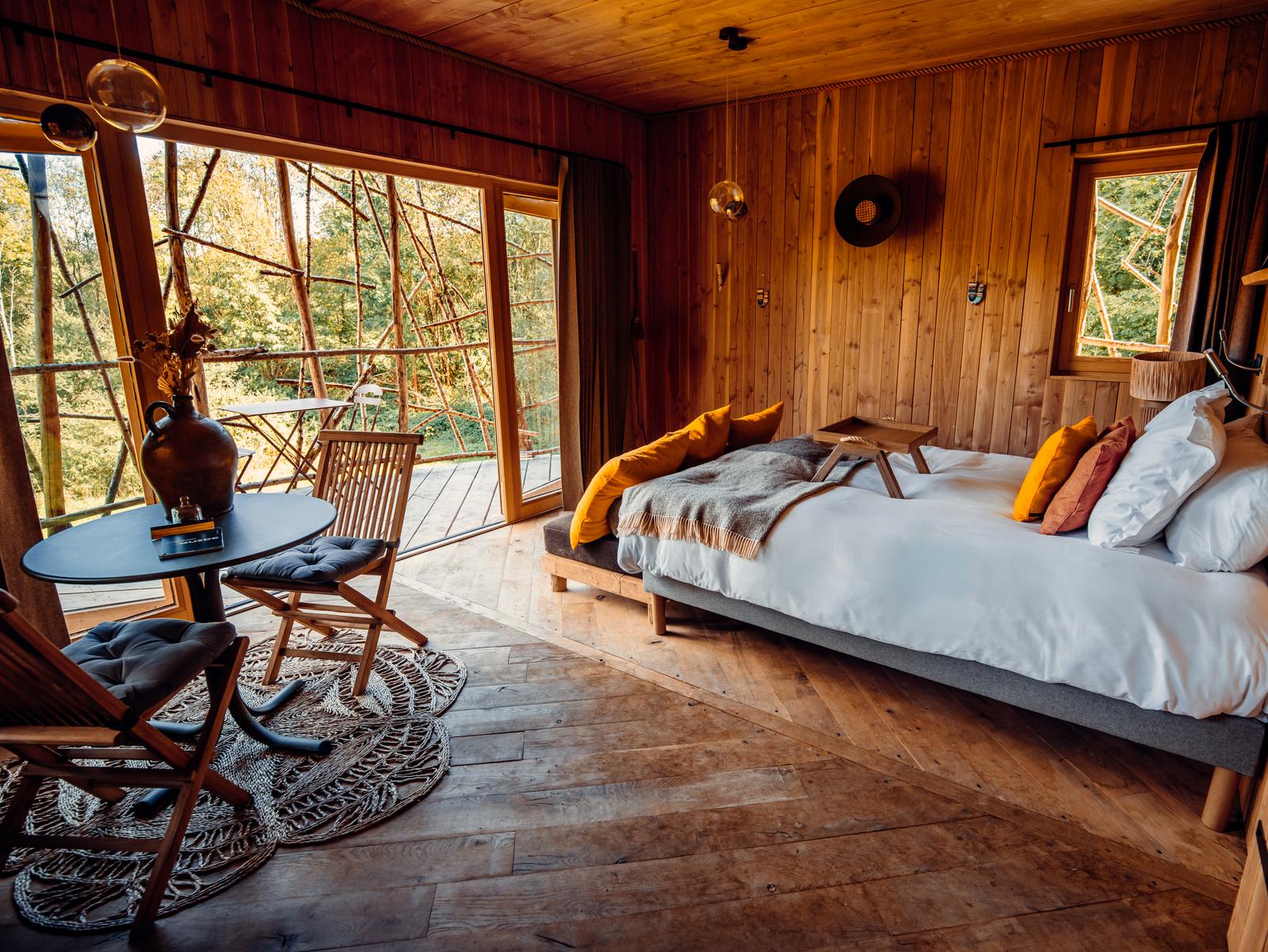 -Cabanes de La Réserve - Cabane Spa dans les arbres @elsa_cyril (15)