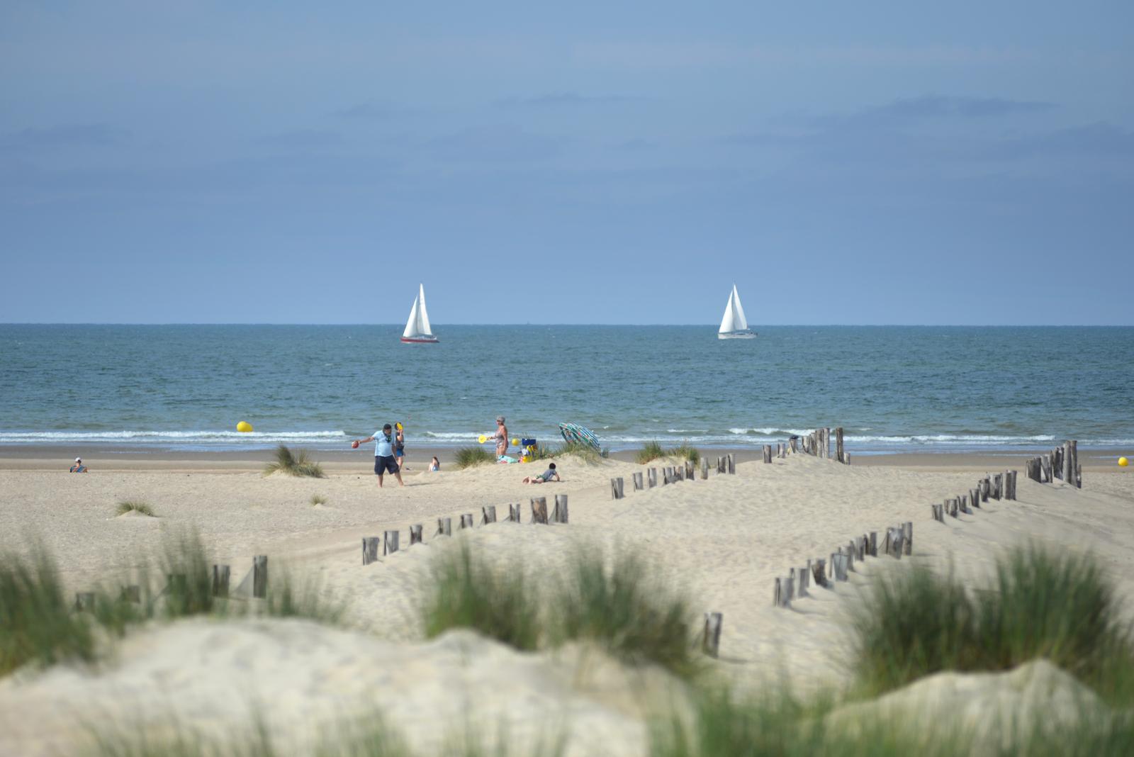 Dunkerque : famille sur la plage