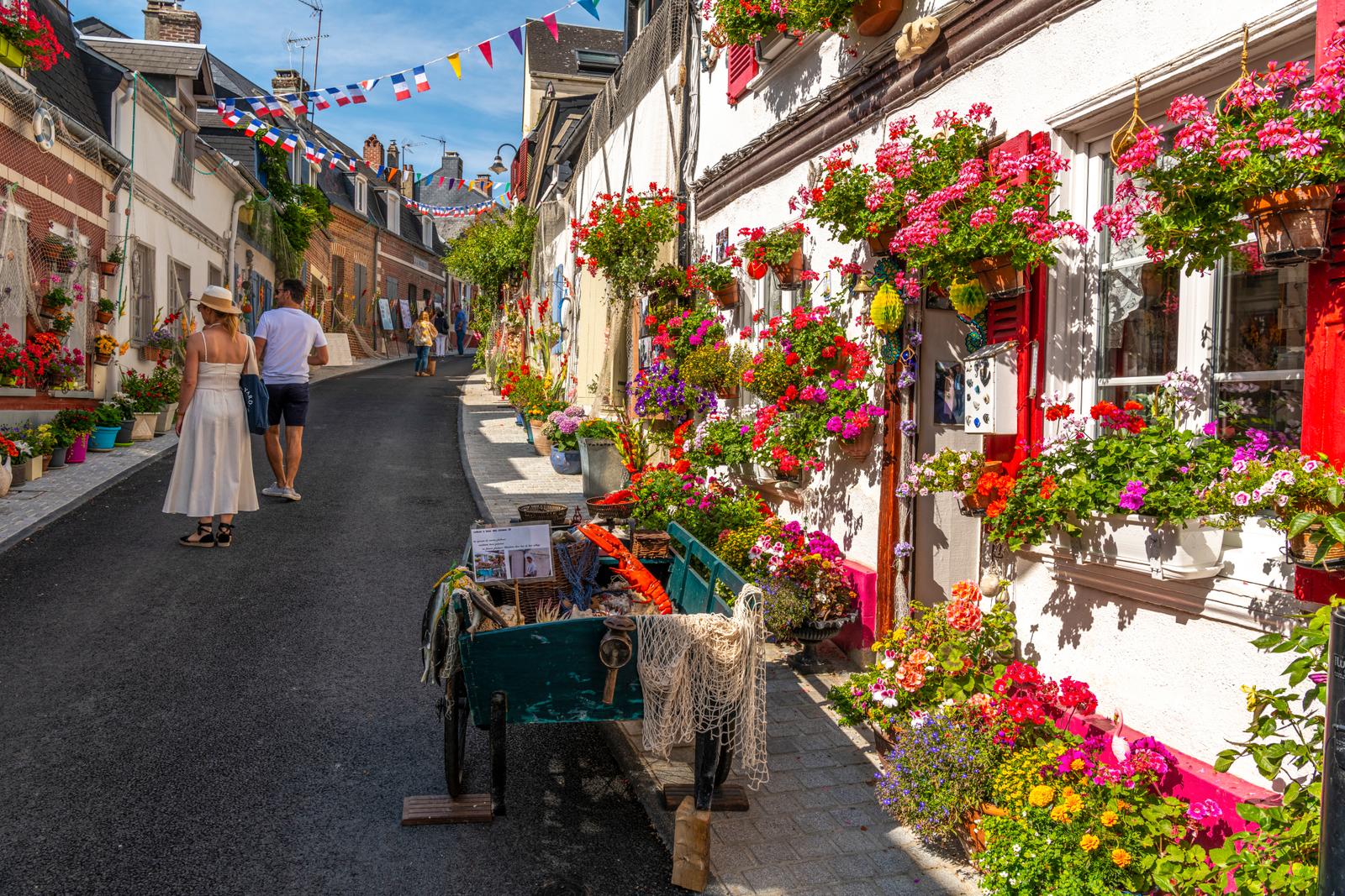 Saint-Valery-sur-Somme : fête de la mer, rue du Courtgain