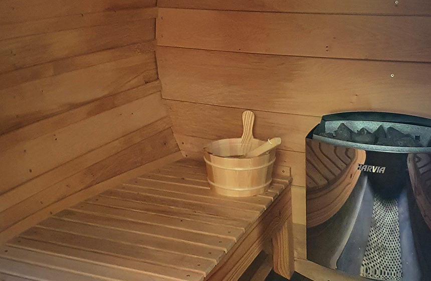 Original : un sauna installé dans un tonneau !