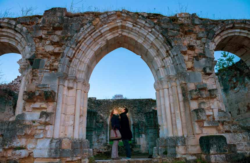 Balade romantique à l’Abbaye de Vauclair